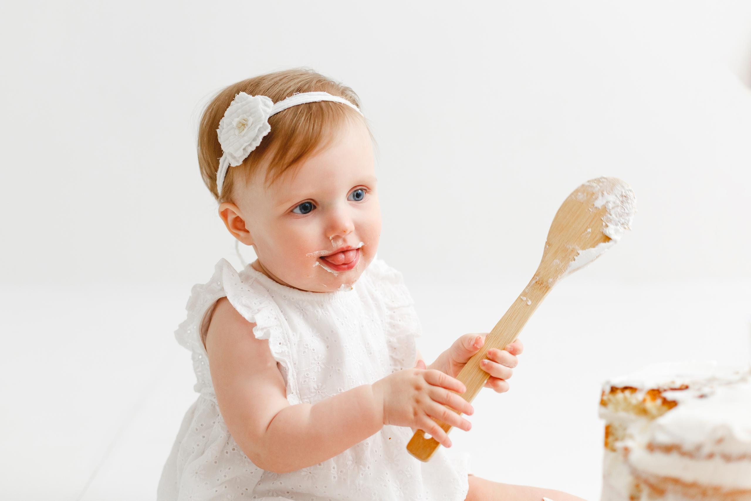 Кейк смеш фотосессия для Серафимы. Детская фотостудия «Лиммеридж» в Санкт-Петербурге