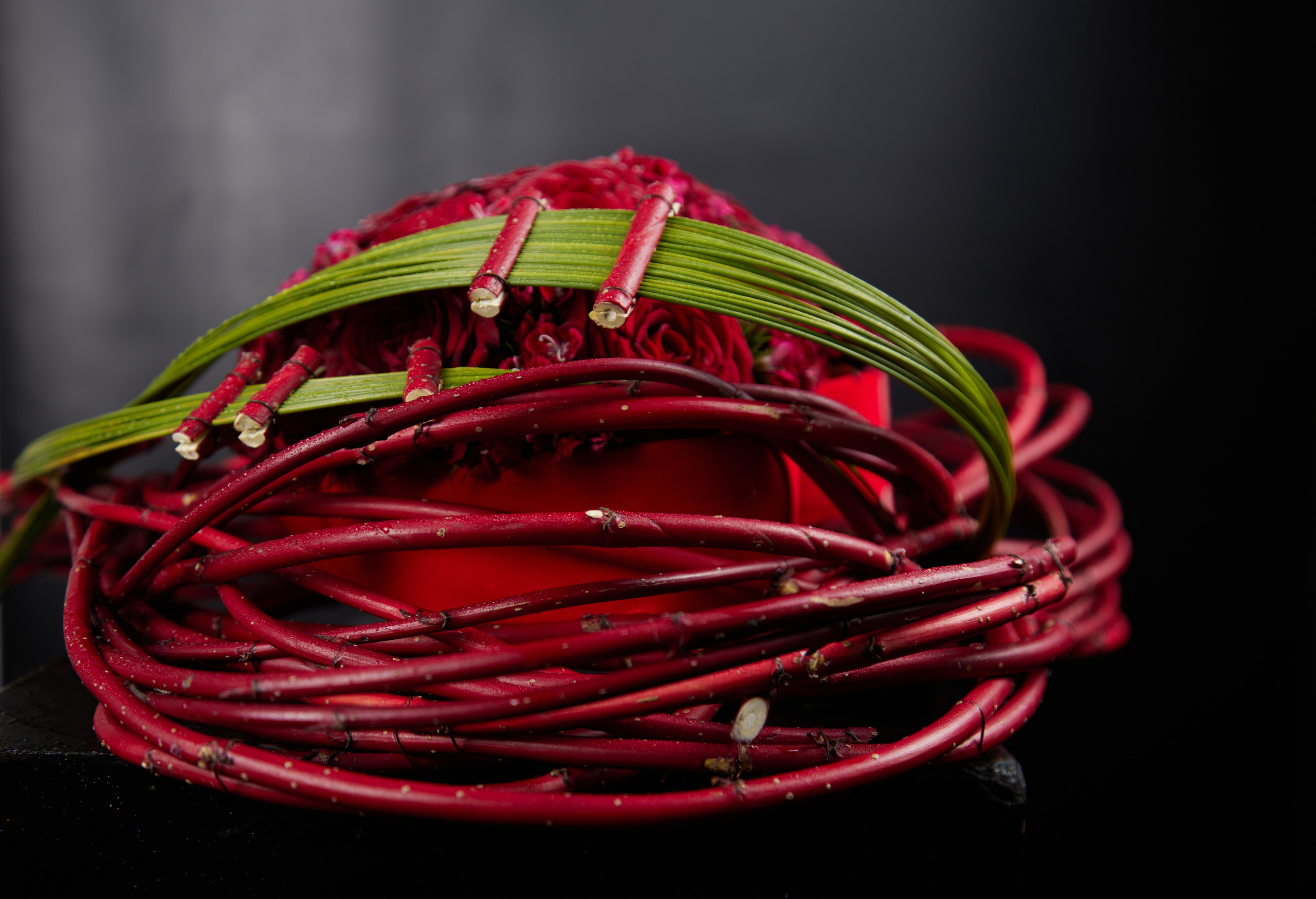 Сердца в флористике. Maria Poleshchuk, commercial photographer in Sydney