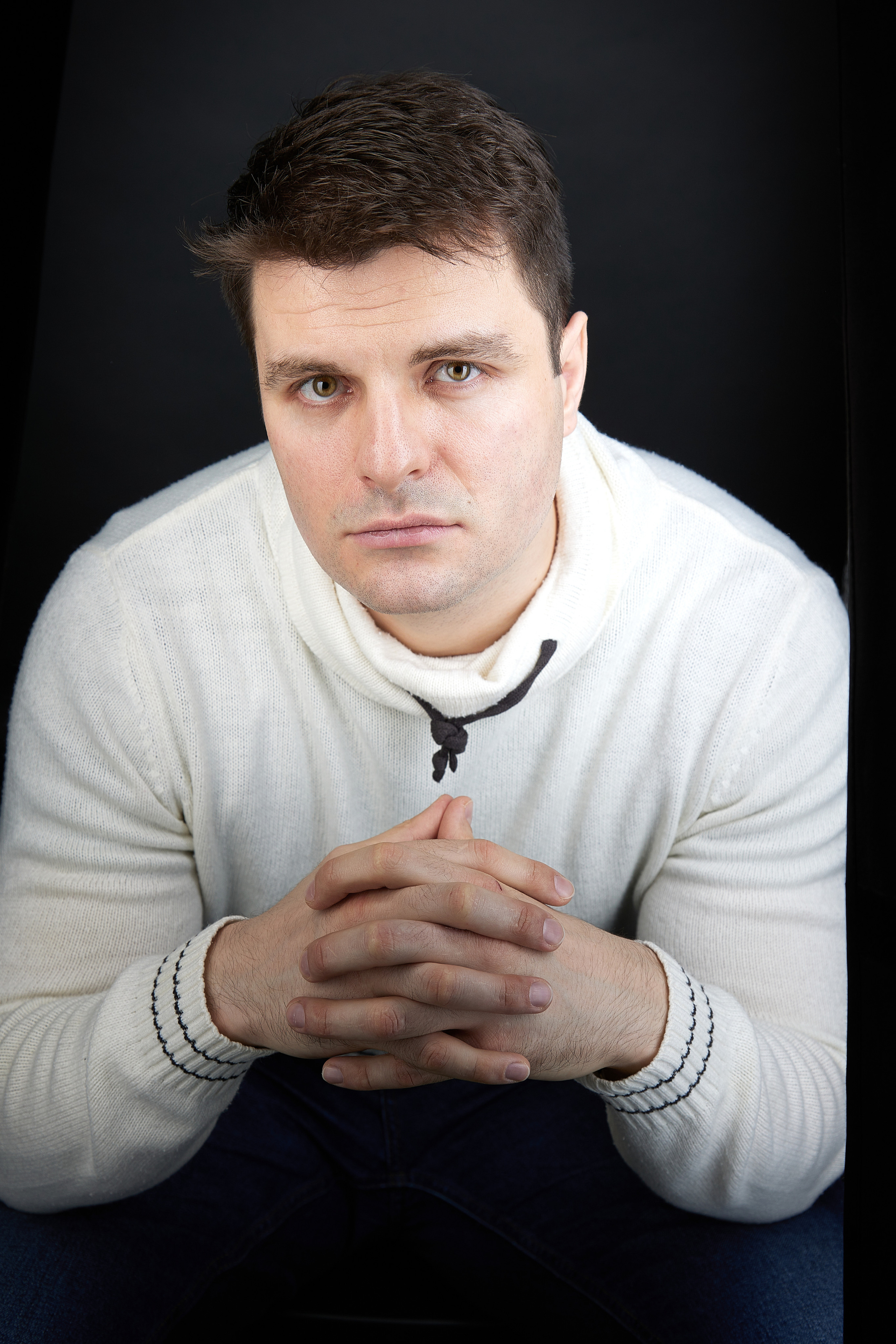 Professional Headshots. Maria Poleshchuk, commercial photographer in Sydney