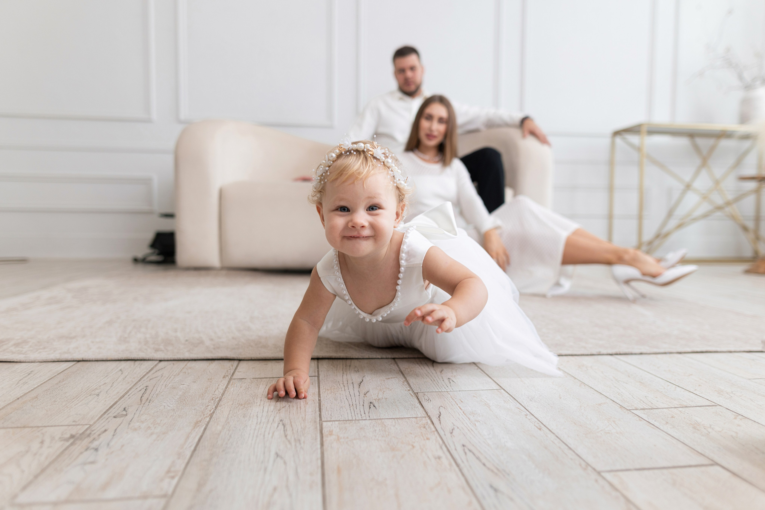 Семейная съемка для Яны и Дани в интерьере. Дмитрий Шульгин, портретный фотограф в Воронеже