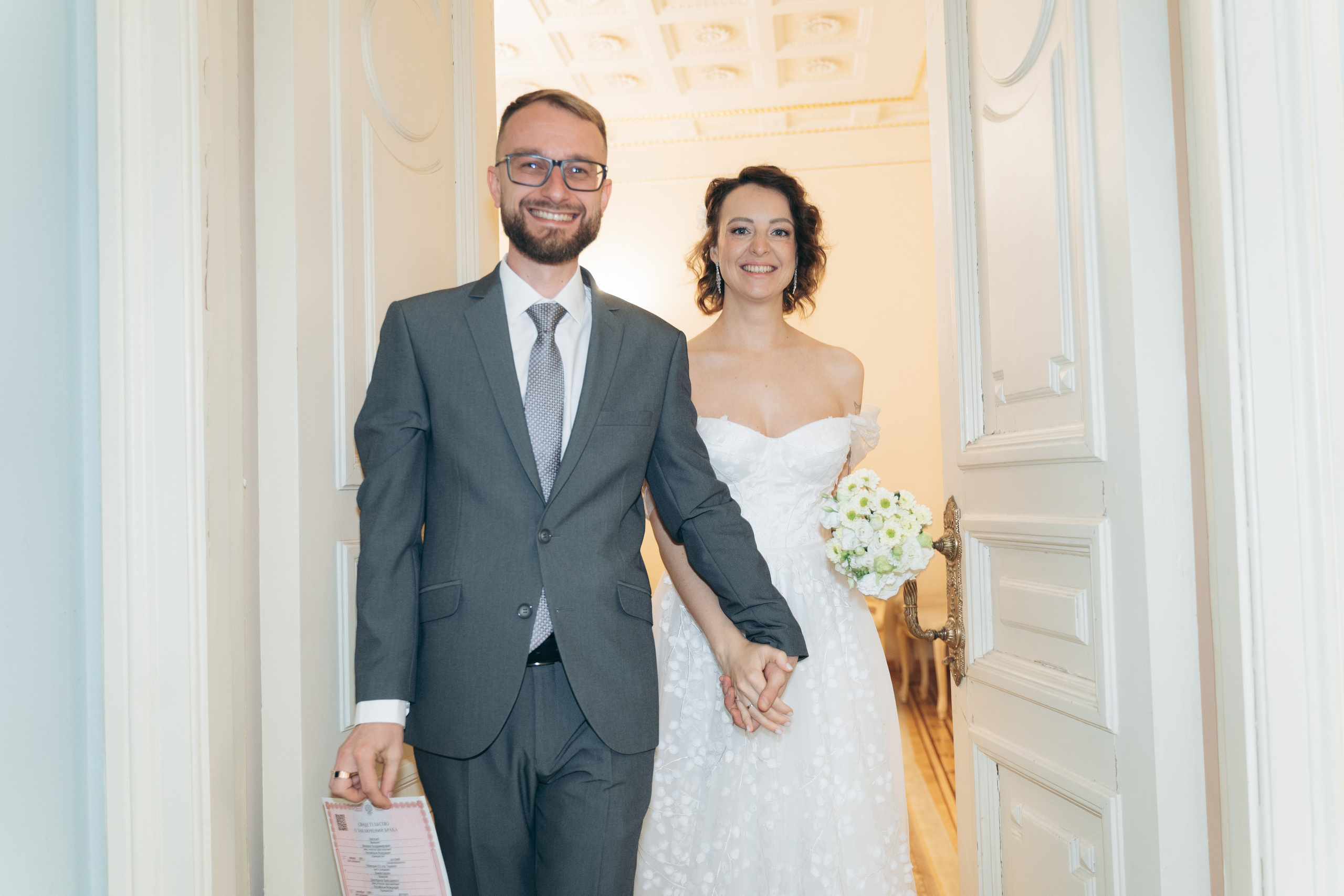 Любовь в ЗАГСе Центрального района СПб. Professional photoartist in St. Petersburg (wedding, reportage, portrait, model book, love story) Alexander Shvedov