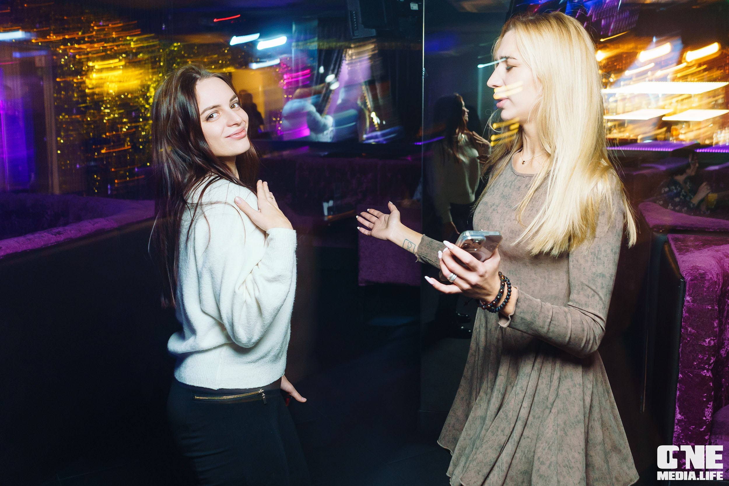 Фоторепортаж из караоке-клуба Эйфория. One Media Life: фоторепортажи, фотоотчеты с мероприятий и заведений