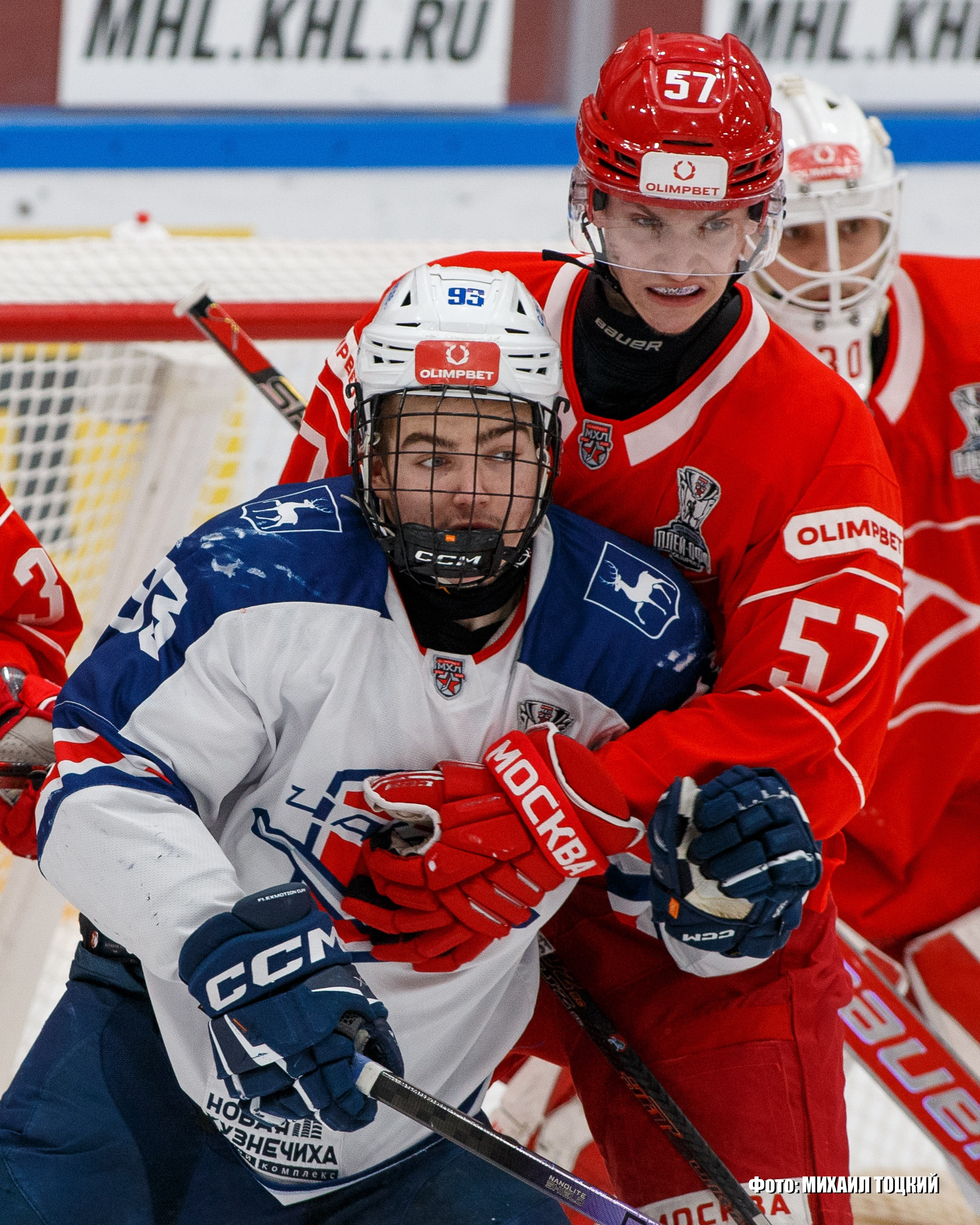 Фоторепортаж Плей-офф МХЛ. МХК Спартак (Москва) — МХК Чайка (Нижний Новгород). Михаил Тоцкий портретный и репортажный фотограф в Москве