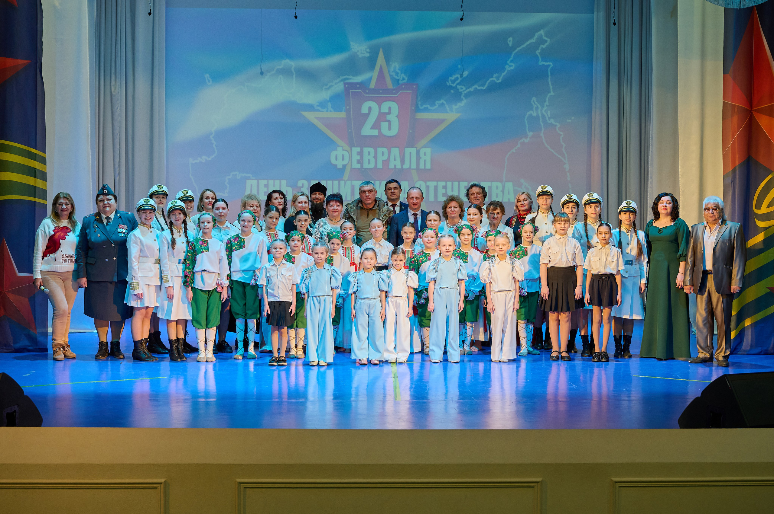 23 февраля Марьина роща. Жизнь курорта Кабардинка в фотографиях