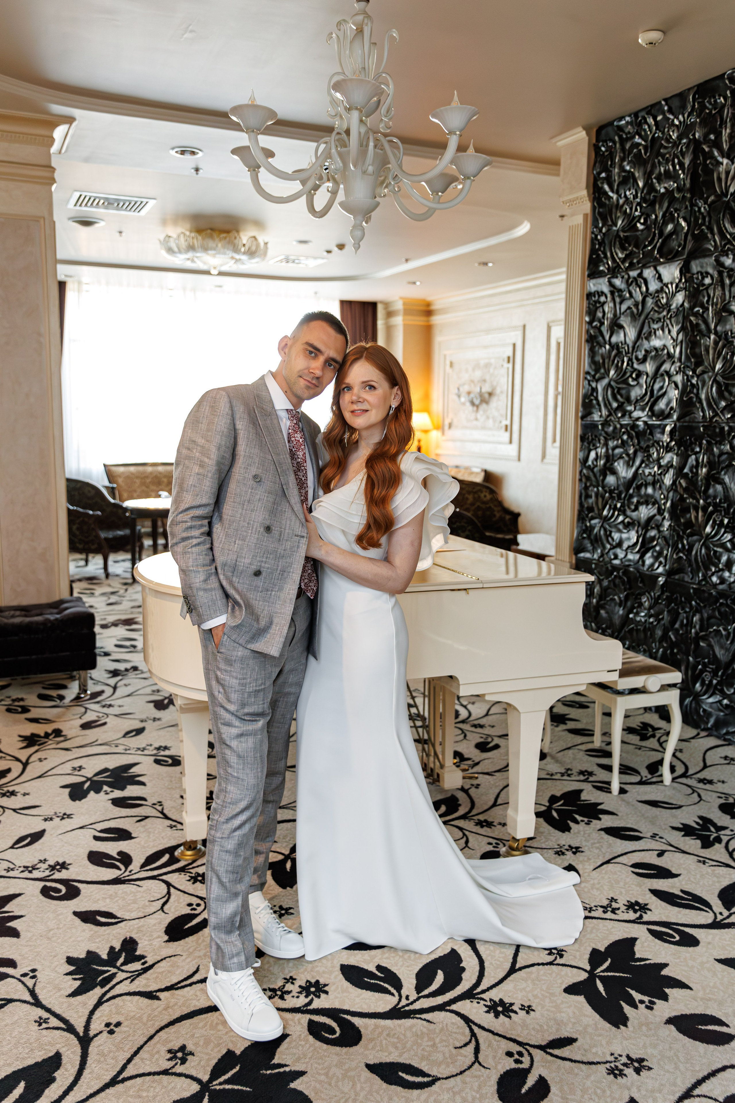 Свадебная фотосессия и сборы в отеле Милан (м. Домодедовская). Свадебный фотограф Москва и МО Сергей Киржаев