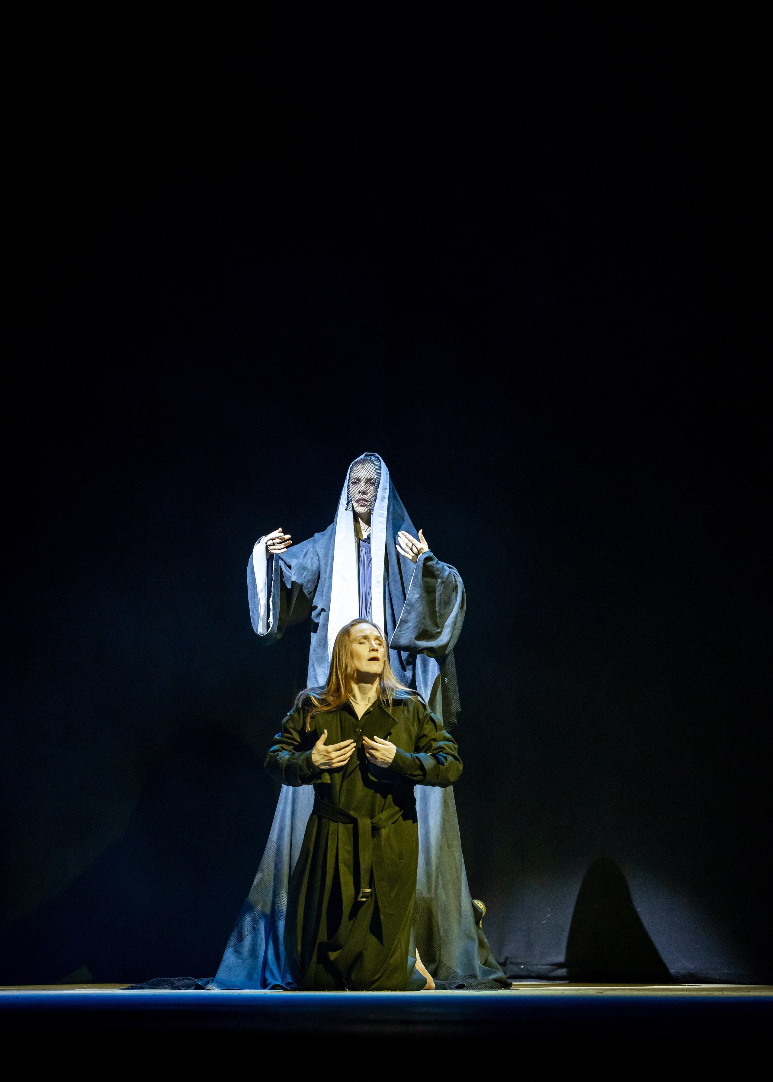 Репортажная съёмка спектакля Ленточка Нитья Кострома. Портретный фотограф в Костроме Наталия Клевинскас