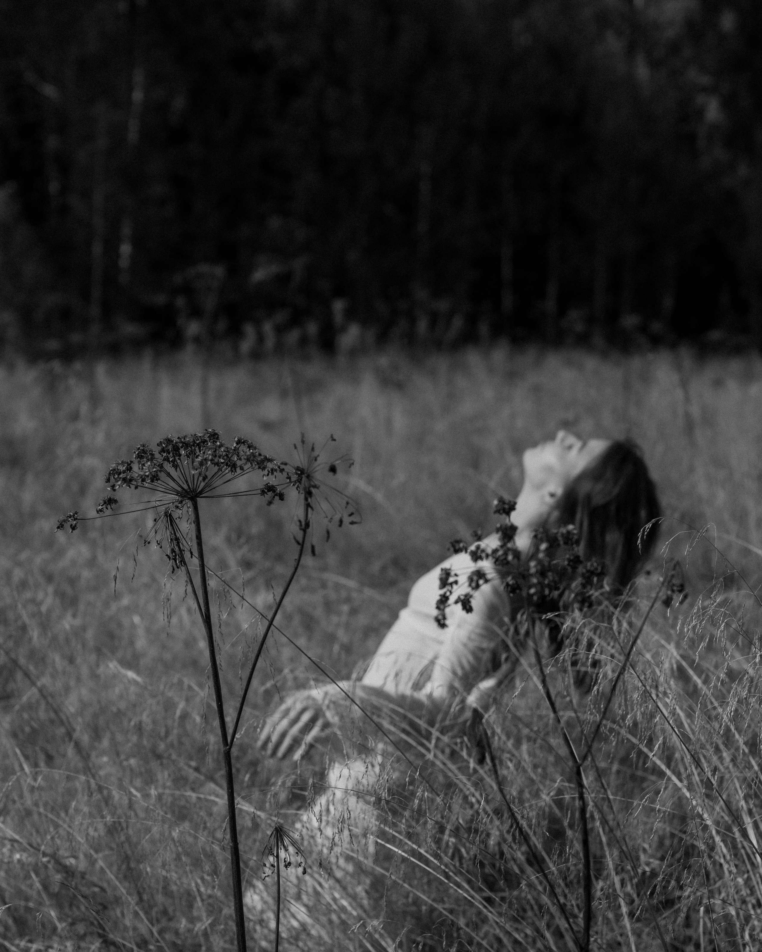 Аня. Женский фотограф. Создатель украшений ручной работы. Модель