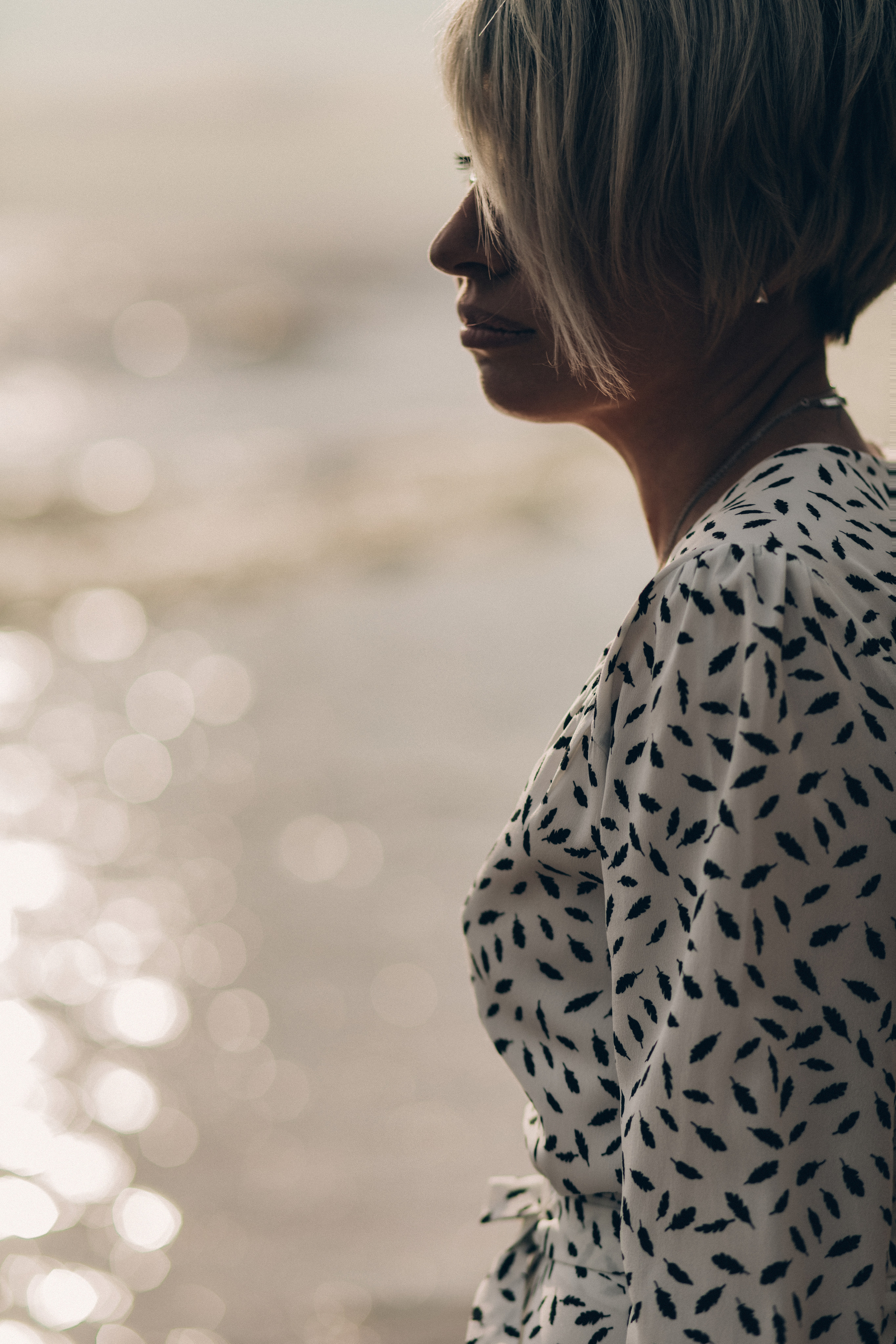 Фотосессия на Финском заливе СПБ. Фотограф из Санкт-Петербурга Оксана Валковая. Женский портрет. Портрет