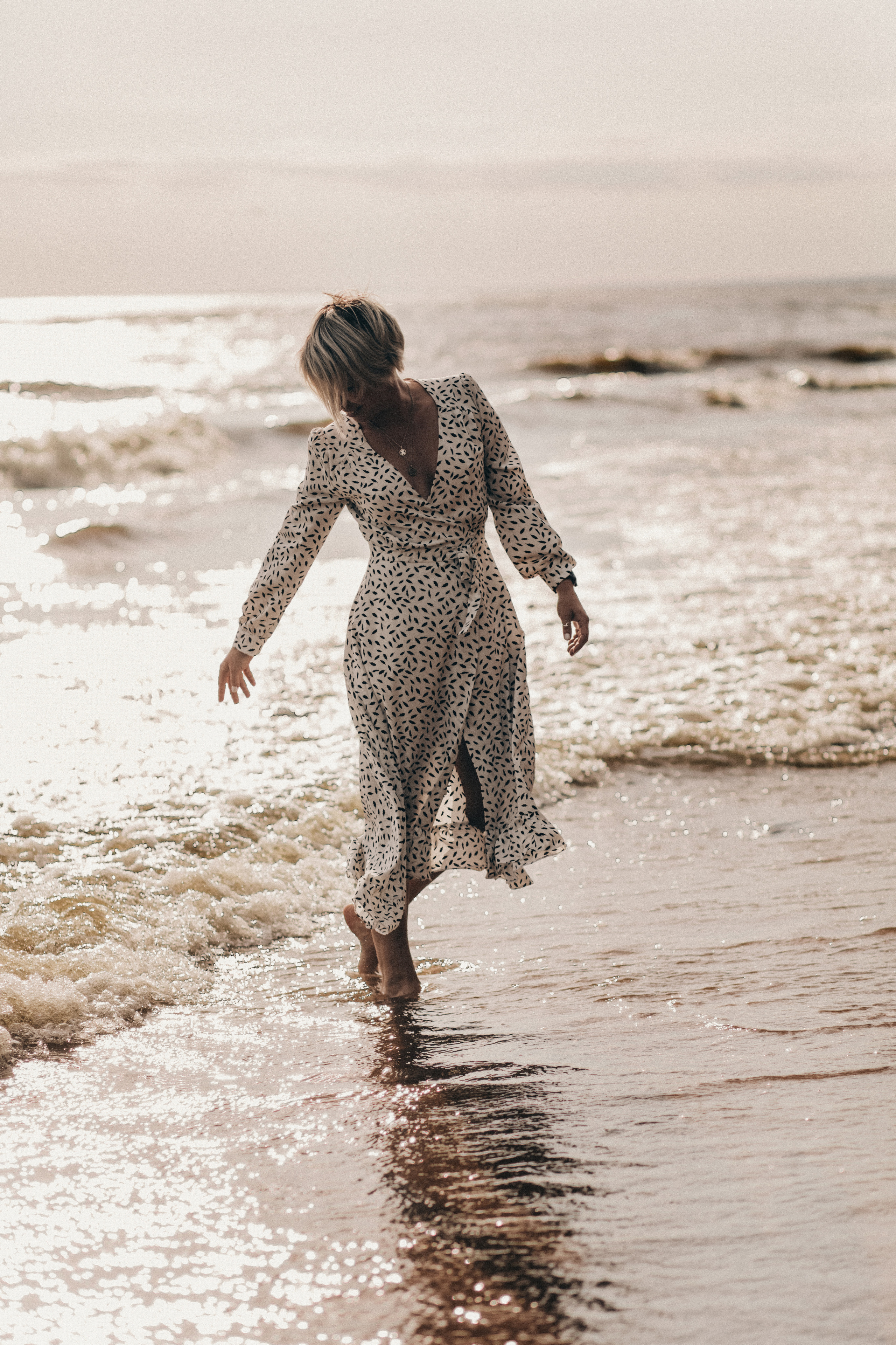 Фотосессия на Финском заливе СПБ. Фотограф из Санкт-Петербурга Оксана Валковая. Женский портрет. Портрет