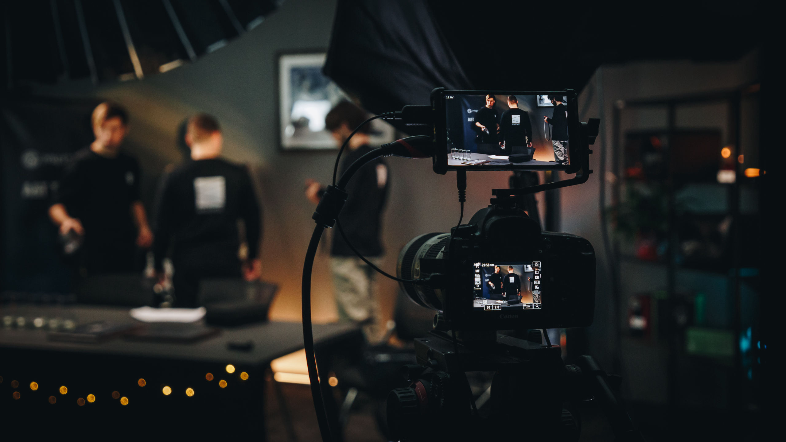 Online broadcasting. NASTROE Film production in Russia and Sri Lanka
