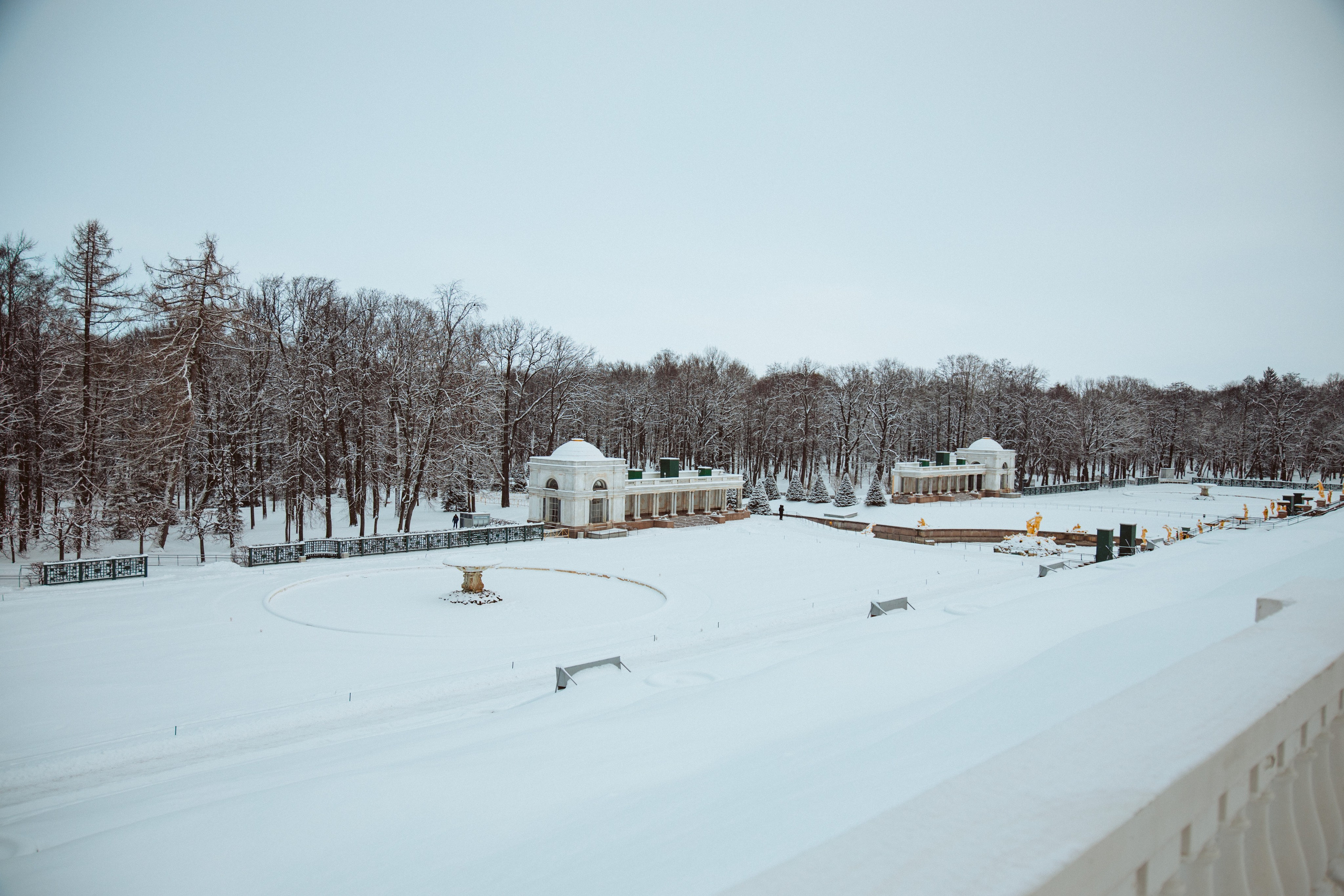 ФОТОСЕССИЯ В ПЕТЕРГОФЕ. ГДЕ СНИМАТЬ В ПЕТЕРГОФЕ