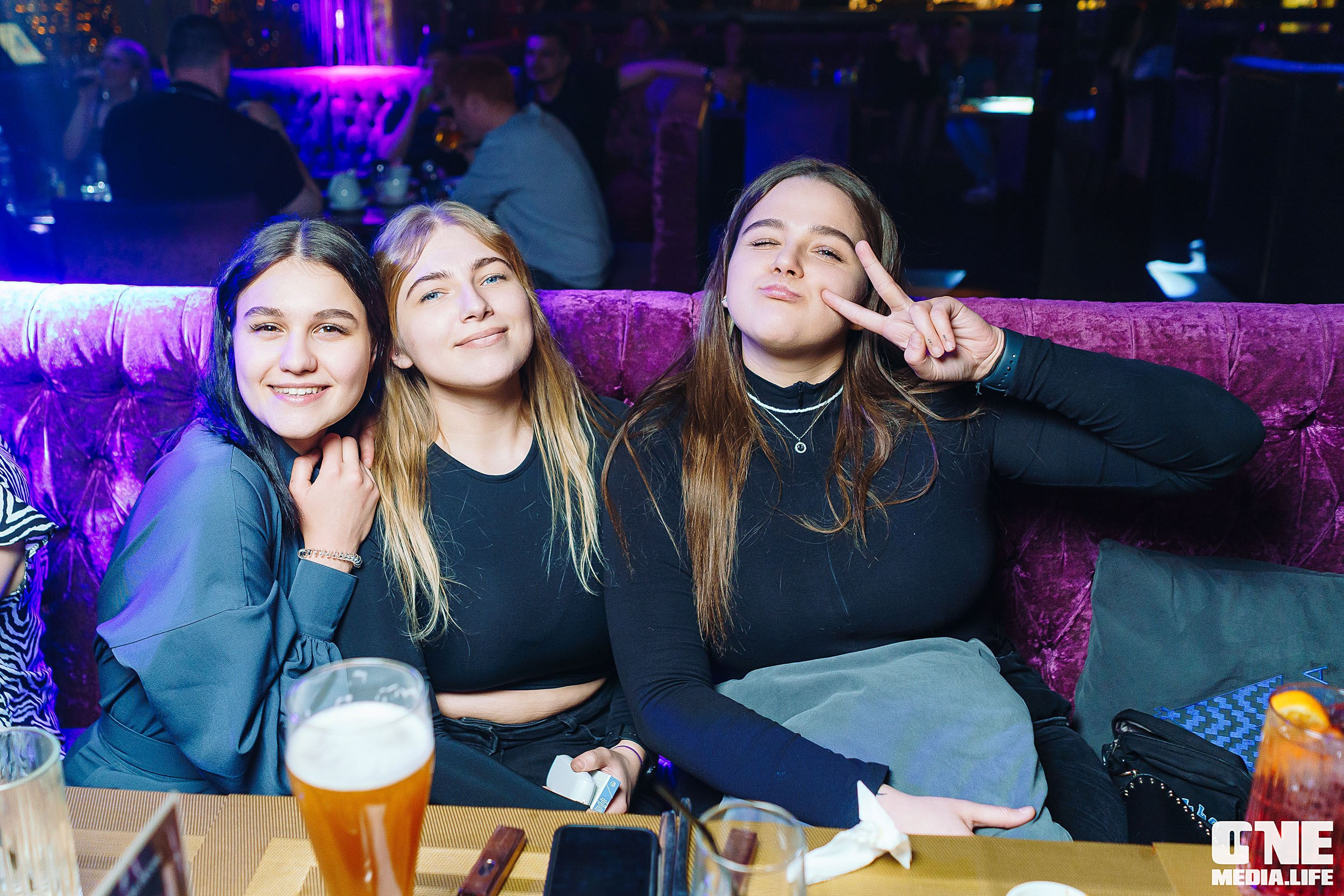 Фоторепортаж из караоке-клуба Эйфория. One Media Life: фоторепортажи, фотоотчеты с мероприятий и заведений