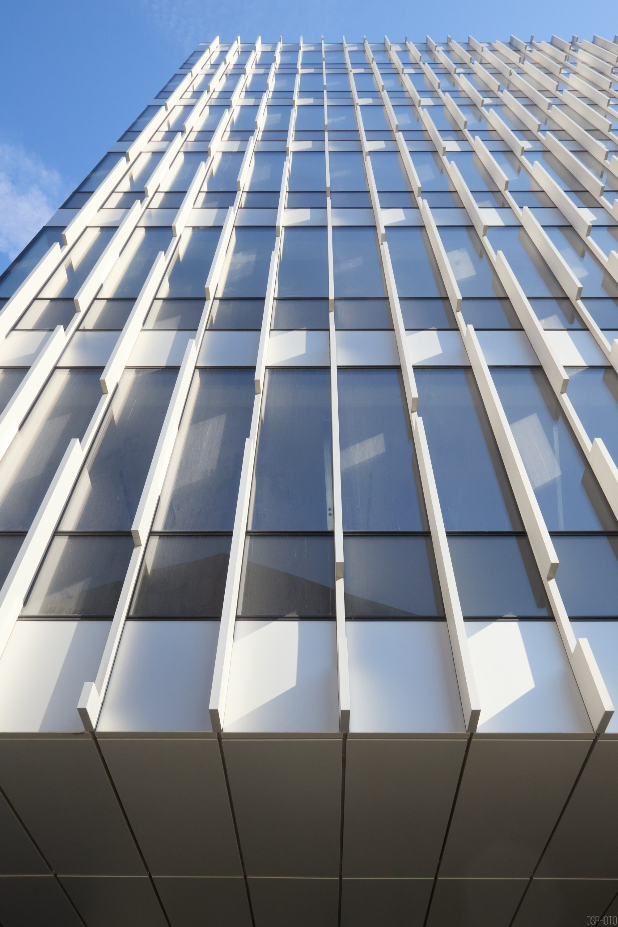 Геометрия. Фотографъ Сергѣевъ. Поймать мгновеніе