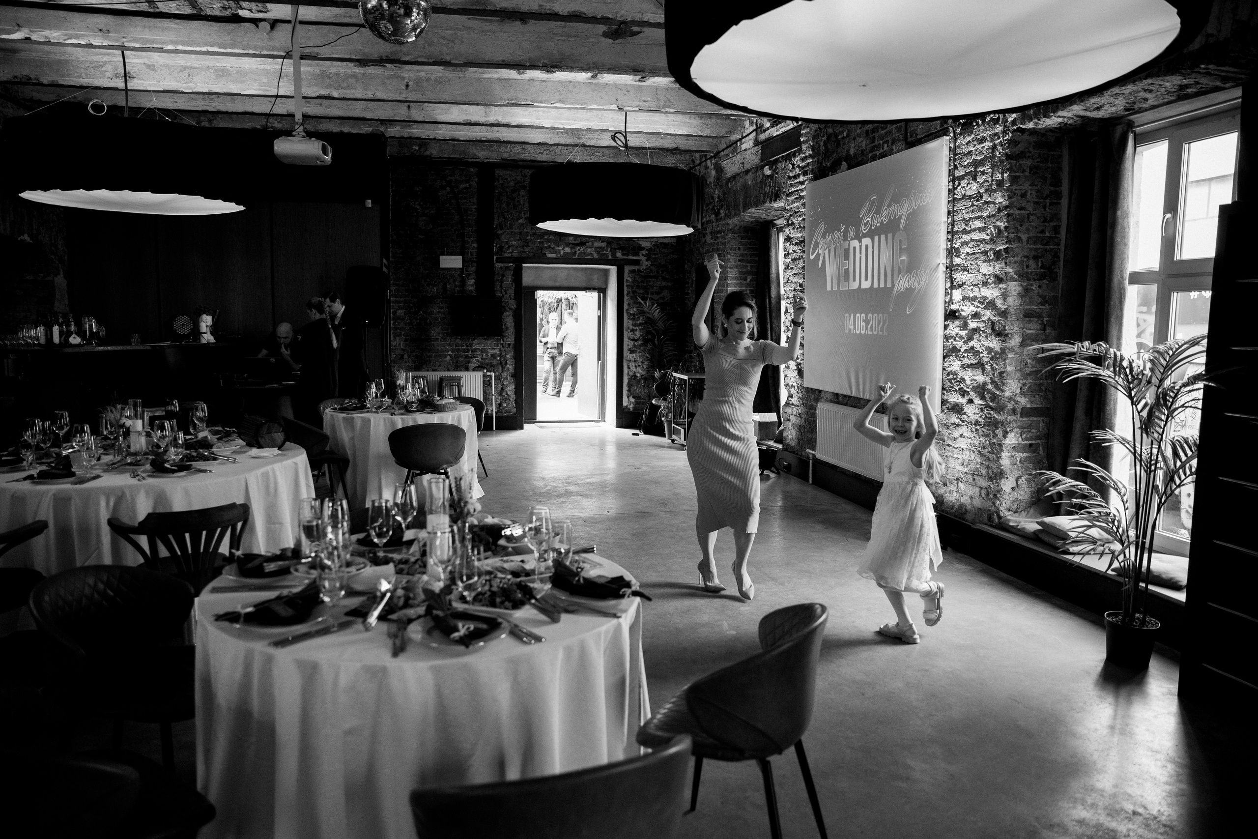 Свадебная фотосессия в Новой Голландии. Свадебный фотограф в Санкт-Петербурге Никита Кузякин