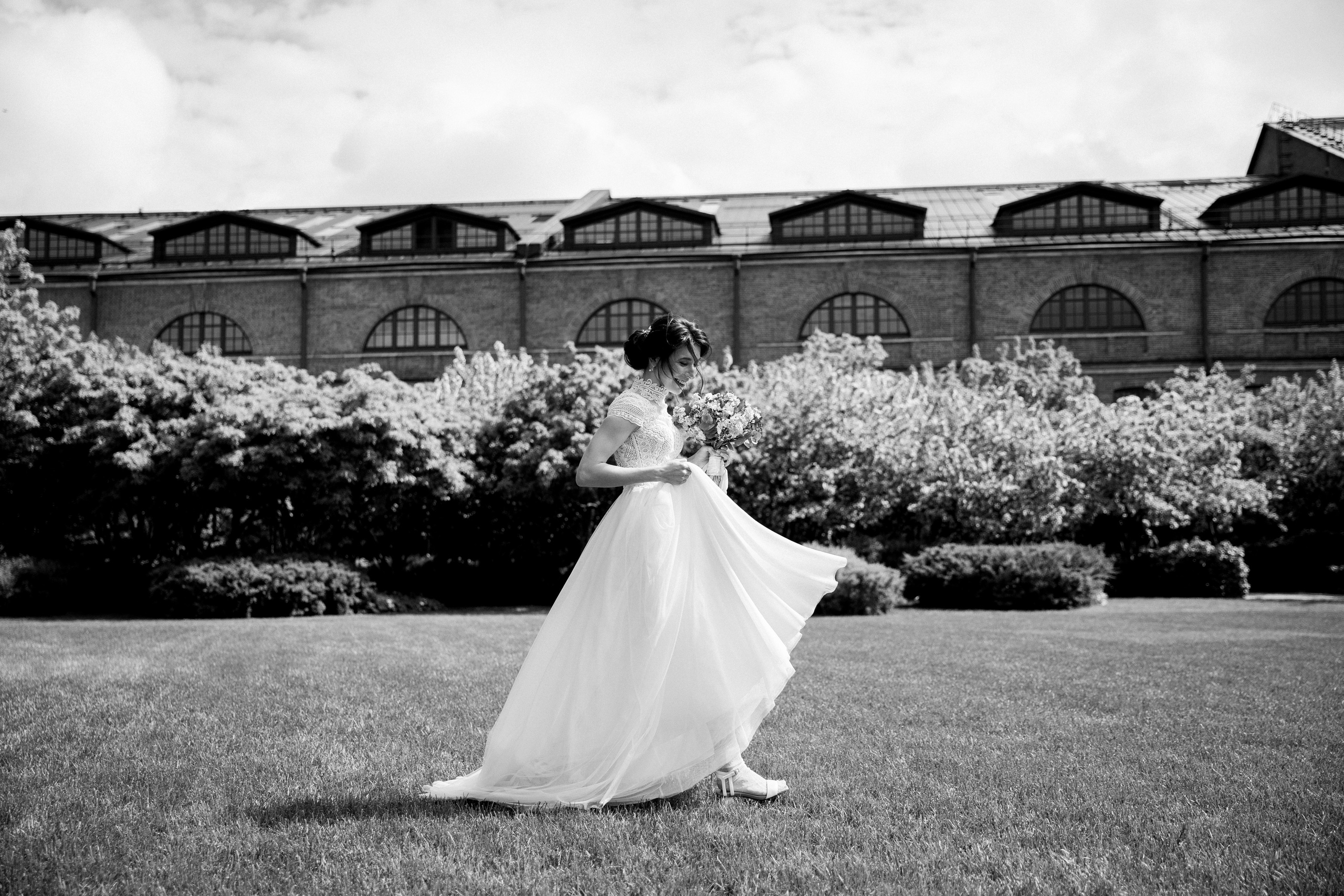 Свадебная фотосессия в Новой Голландии. Свадебный фотограф в Санкт-Петербурге Никита Кузякин