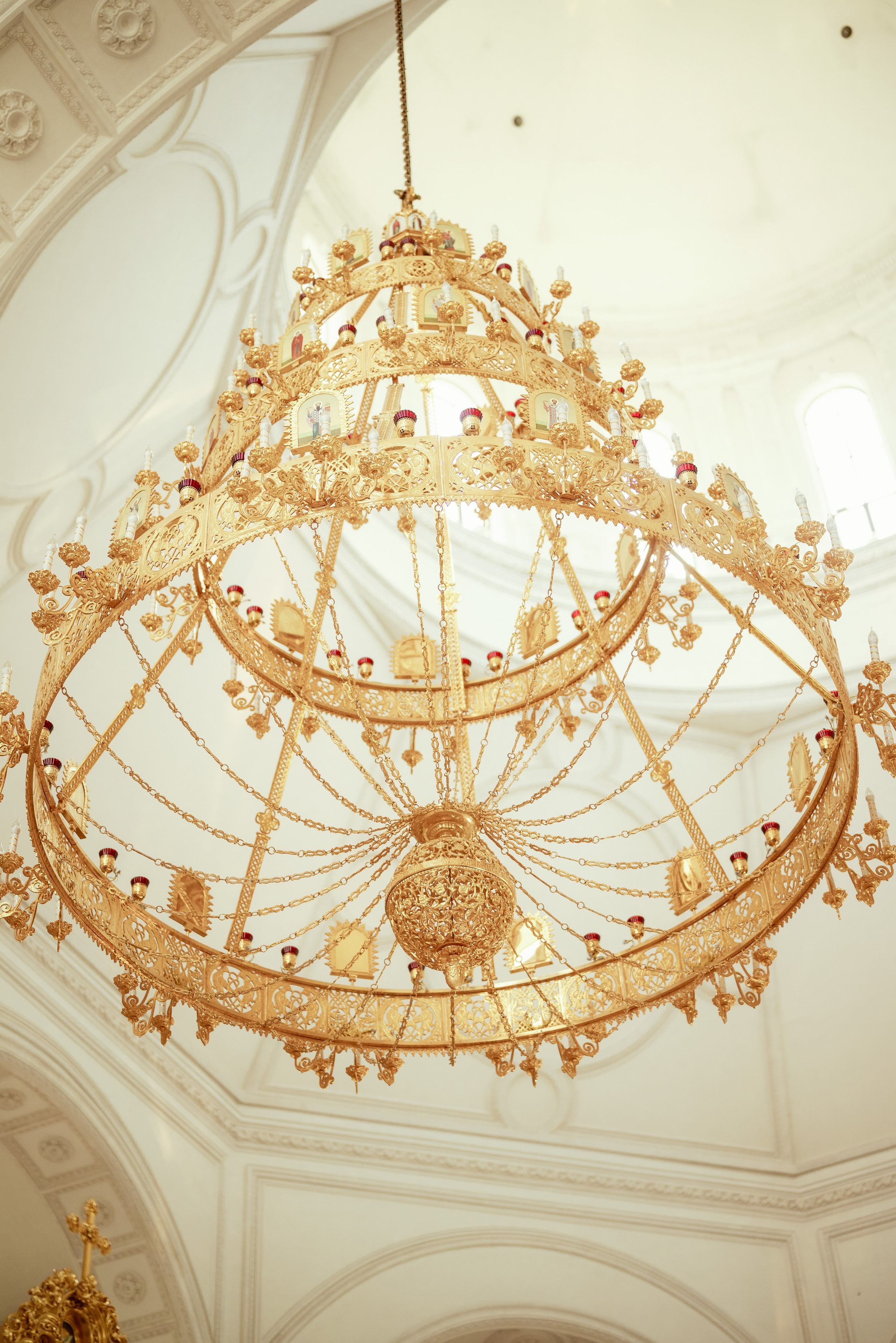 Крещение в храме Петра и Февронии. Юлия Басня семейный и свадебный фотограф в Донецке