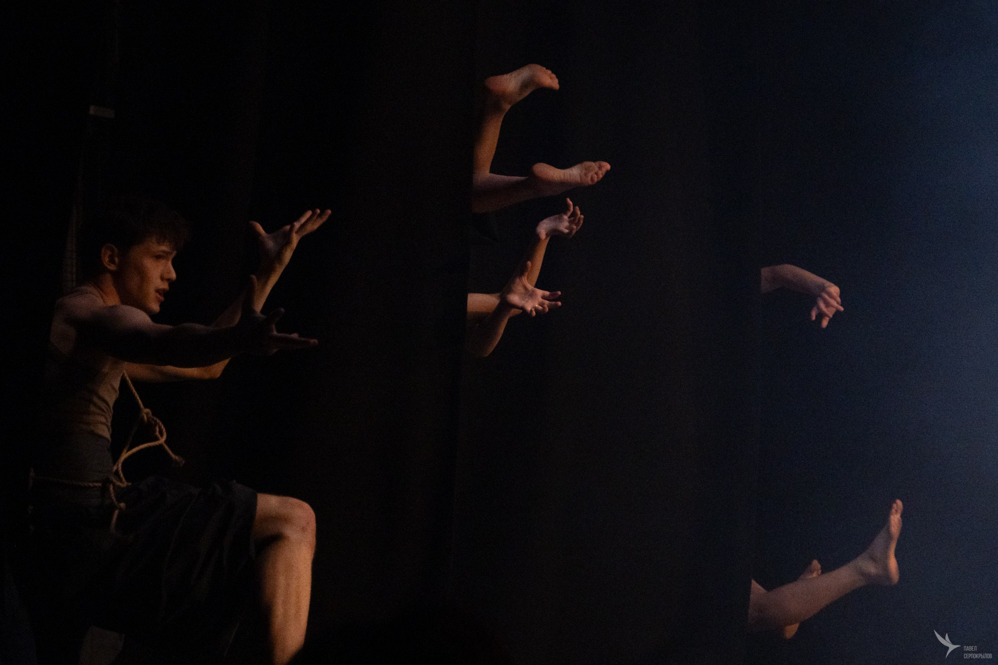 Пластический спектакль команды СЕВЕР «Голос ветра. Молчание мрамора». Репортажный фотограф в Казани Павел Серпокрылов