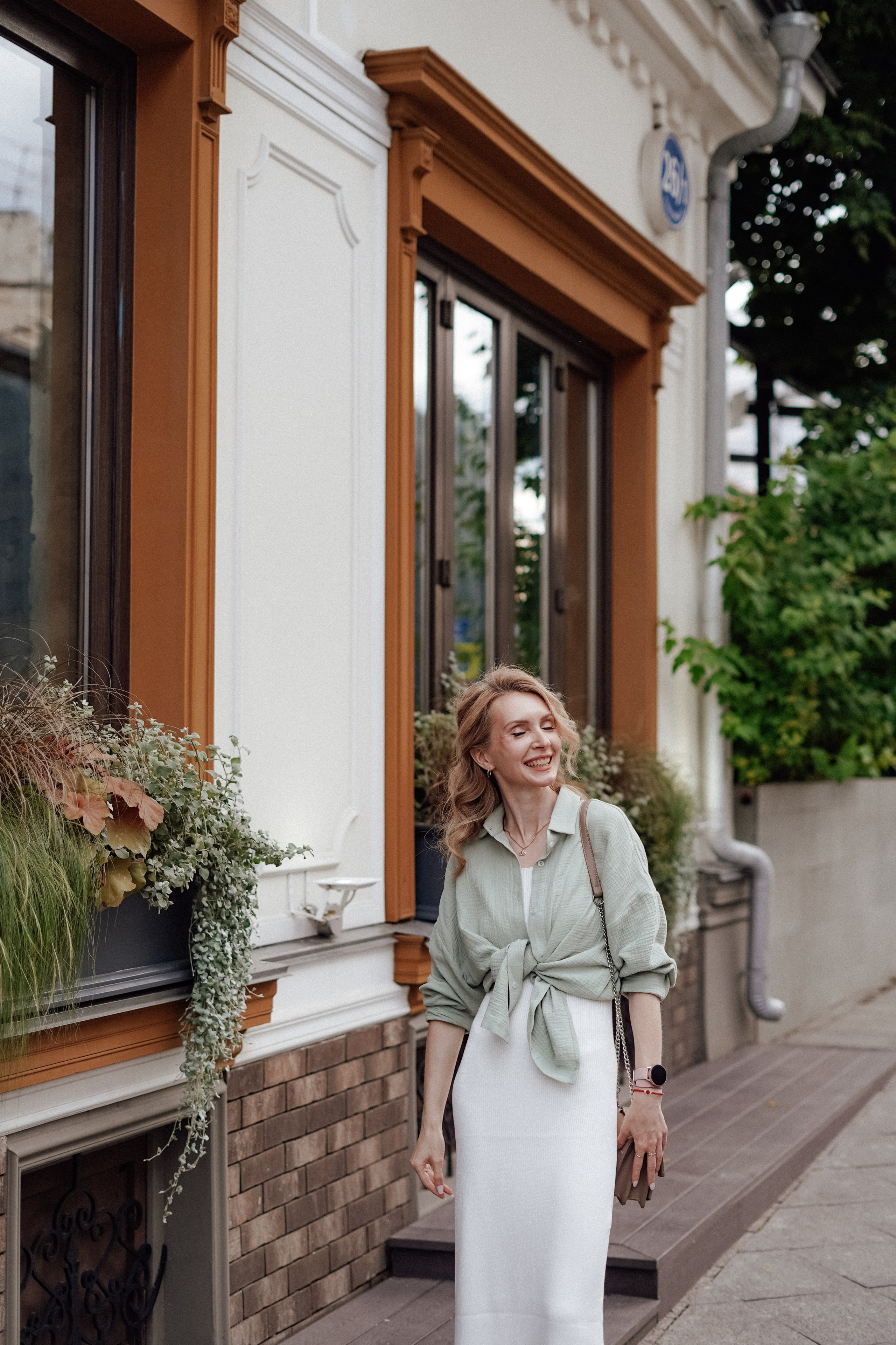 Арина на Чистых Прудах. Фотограф в Сочи и Абхазии | Фототуры | September Air