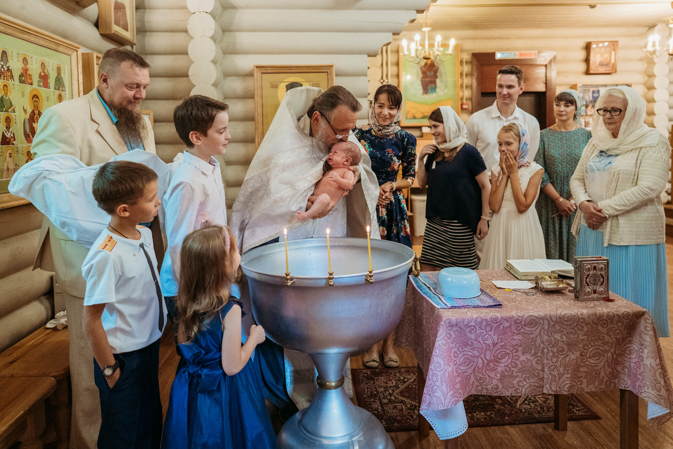 Фотограф на крещение Фотограф на крестины Крещение ребенка Крещение младенца Православный фотограф Фотосъемка в храме Можно ли фотографировать в храме Как подготовиться к крещению ребенка красивый фотографии Фотограф на крещение Москва найти Фотограф на крещение недорого Крещение ребенка в православном храме что нужно для крещения ребенка