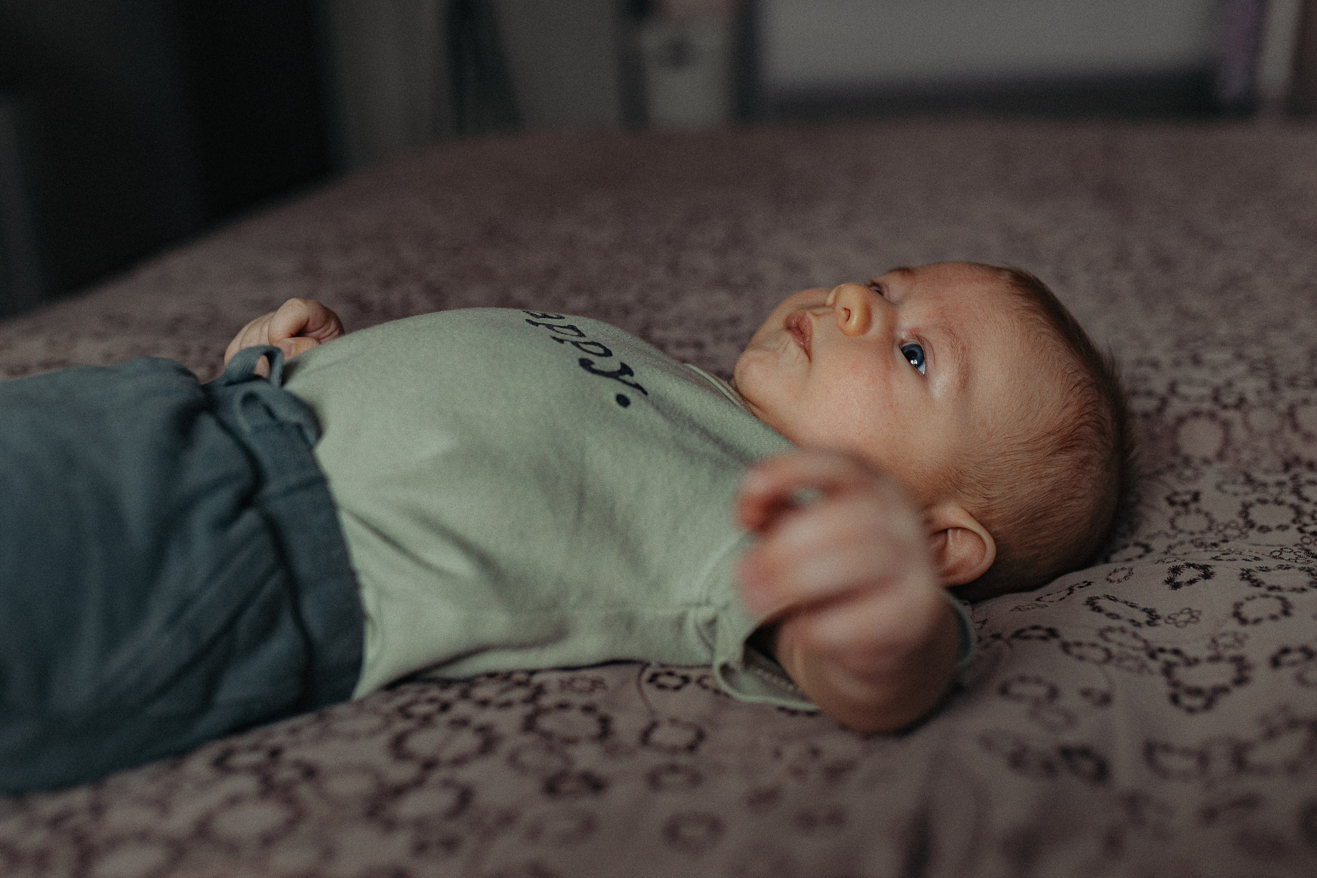 Домашняя семейная фотосессия с малышом. Портретный и семейный фотограф в Москве Мария Рослякова