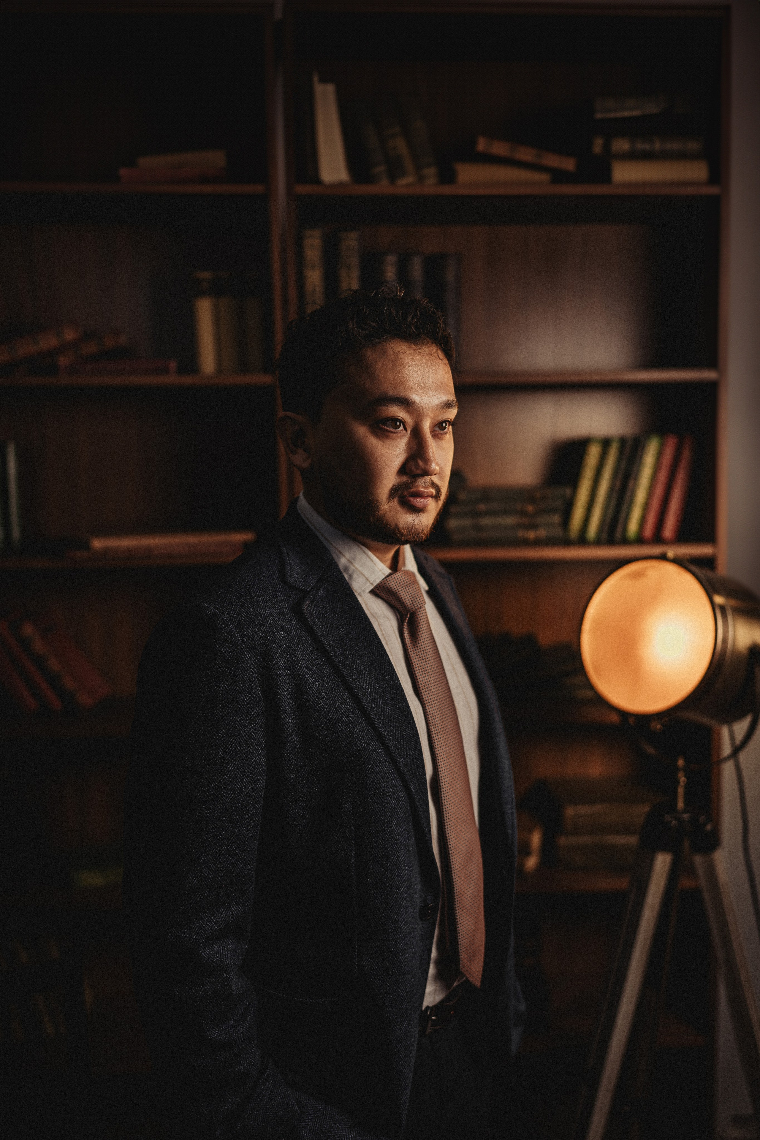 Прайс. Даниил Фреймон — первый мужской фотограф в городе Алматы