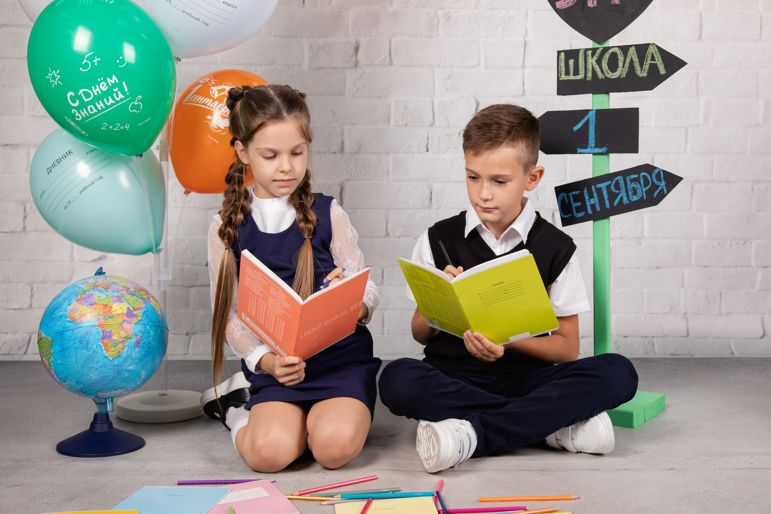 1 -4 класс. Выпускные альбомы в Красноярске. Студия Колибри