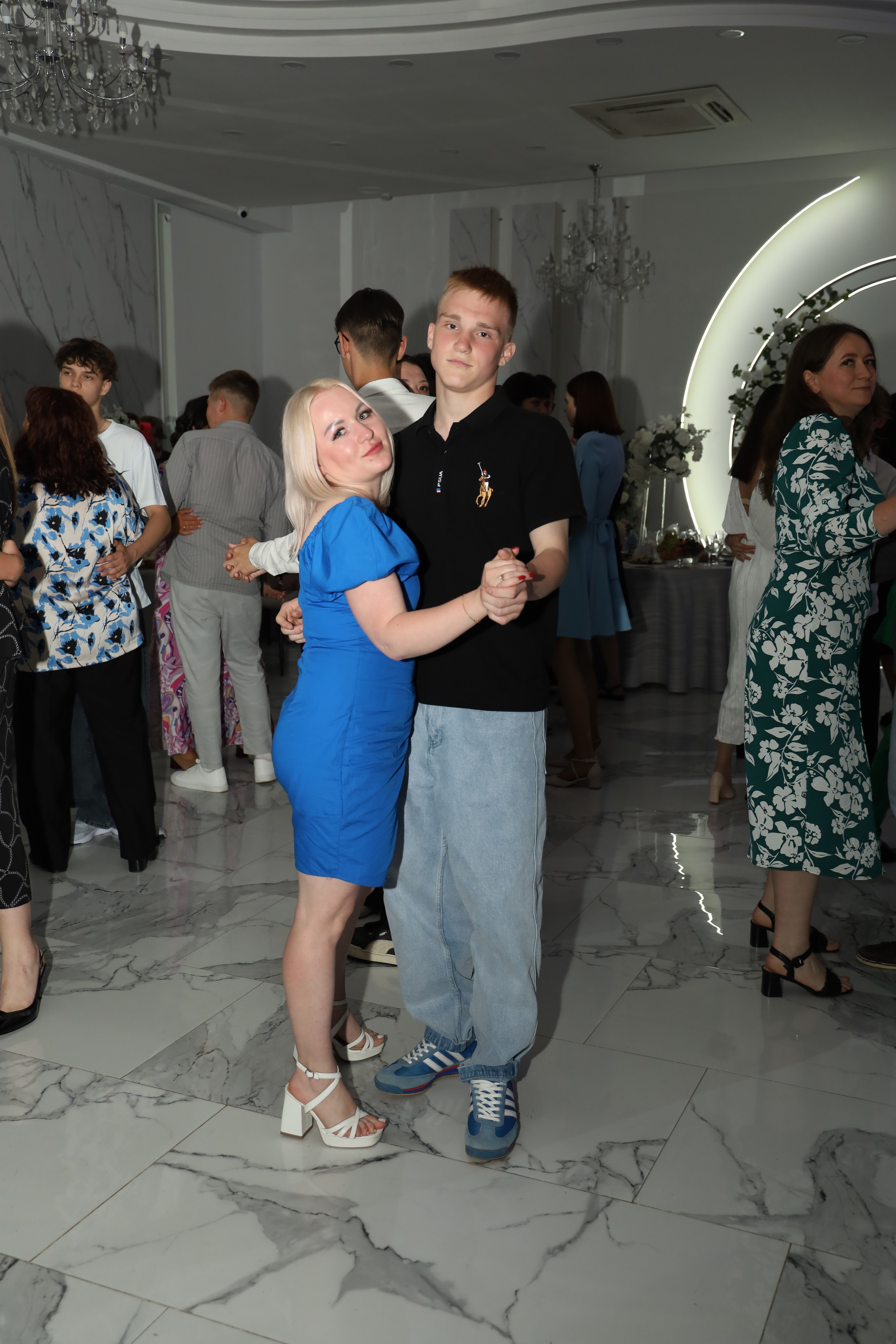 Выпускной 9Д 62 школы. Семейный фотограф в Казани Римма Гатауллина