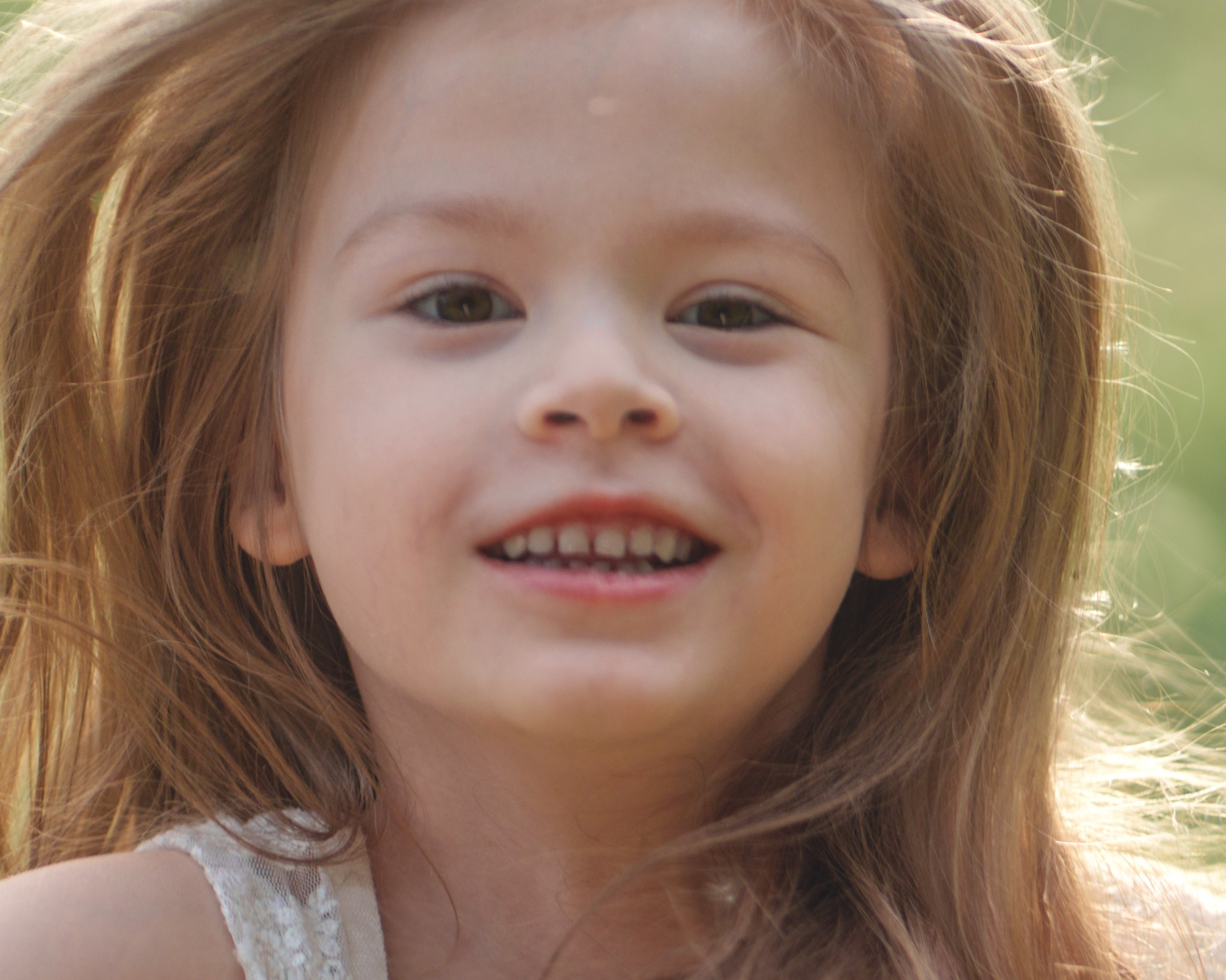 A joyful child during a photoshoot in Yekaterinburg