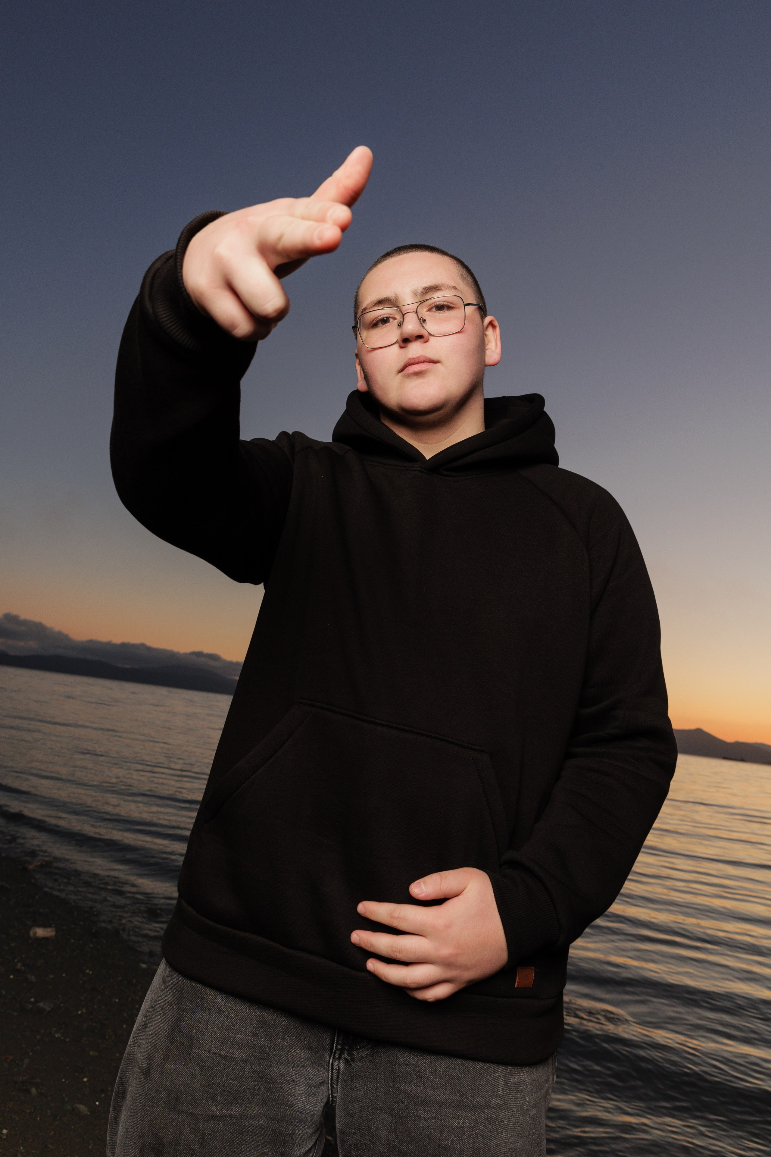 выпускные альбомы по приятным ценам, заказать можно у нас, фотокот камчатка. альбом учителю в подарок!