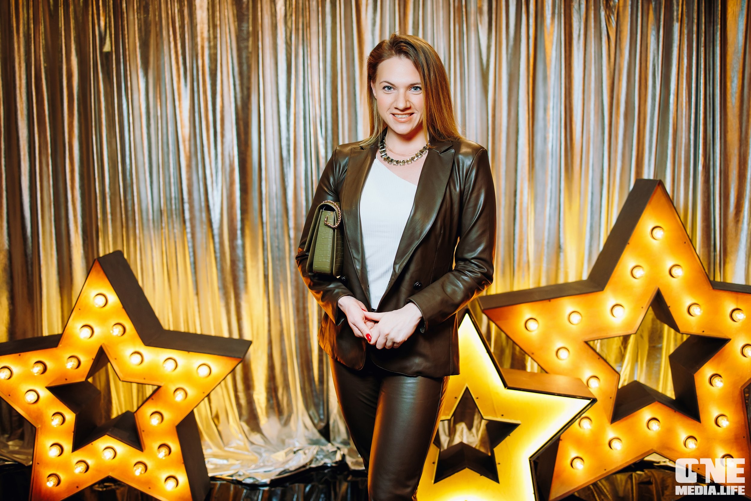 Новогодний Огонёк от Верю в Чудо. One Media Life: фоторепортажи, фотоотчеты с мероприятий и заведений