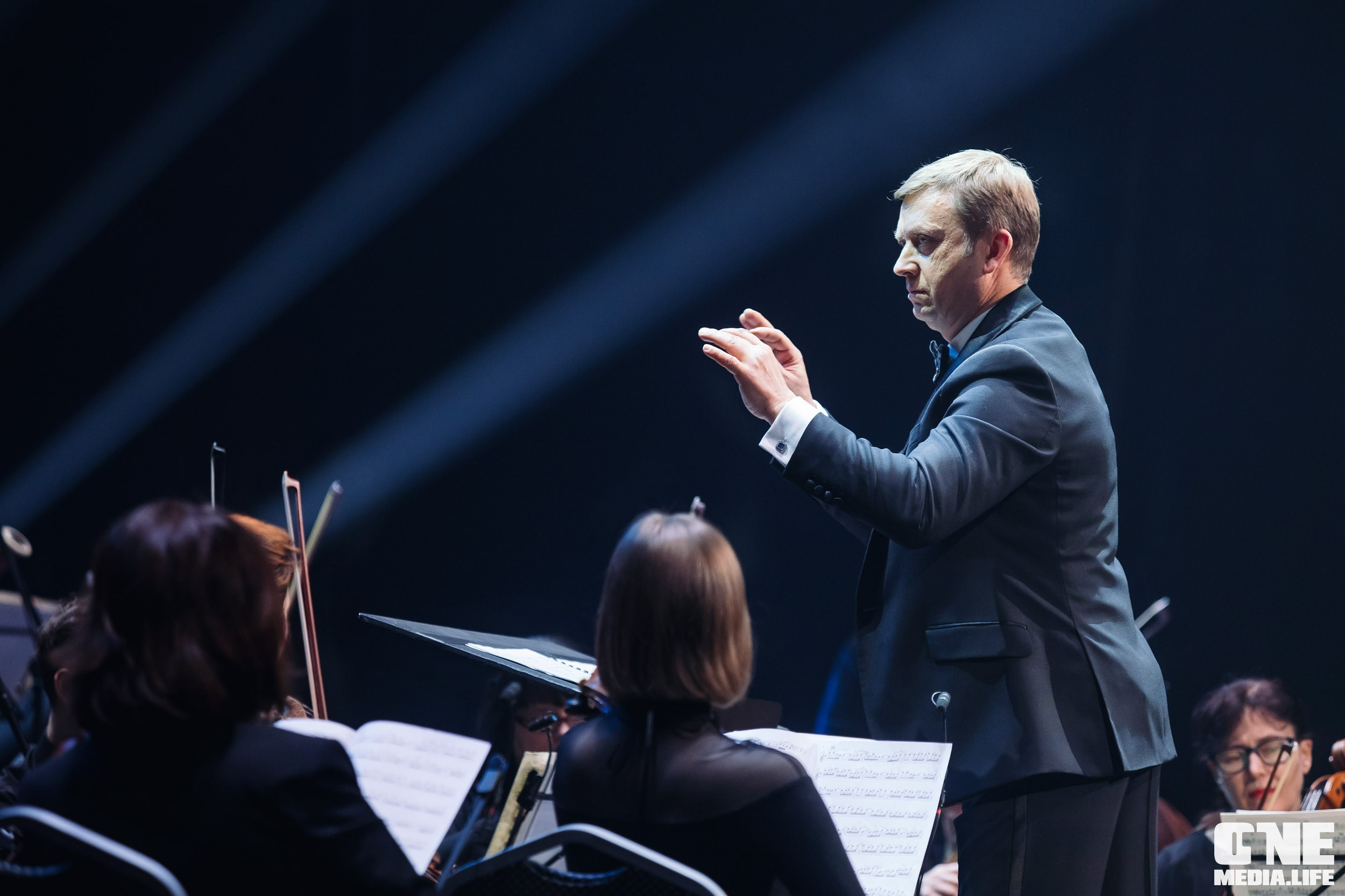 Концерт 8 марта в Янтарь холл. One Media Life: фоторепортажи, фотоотчеты с мероприятий и заведений