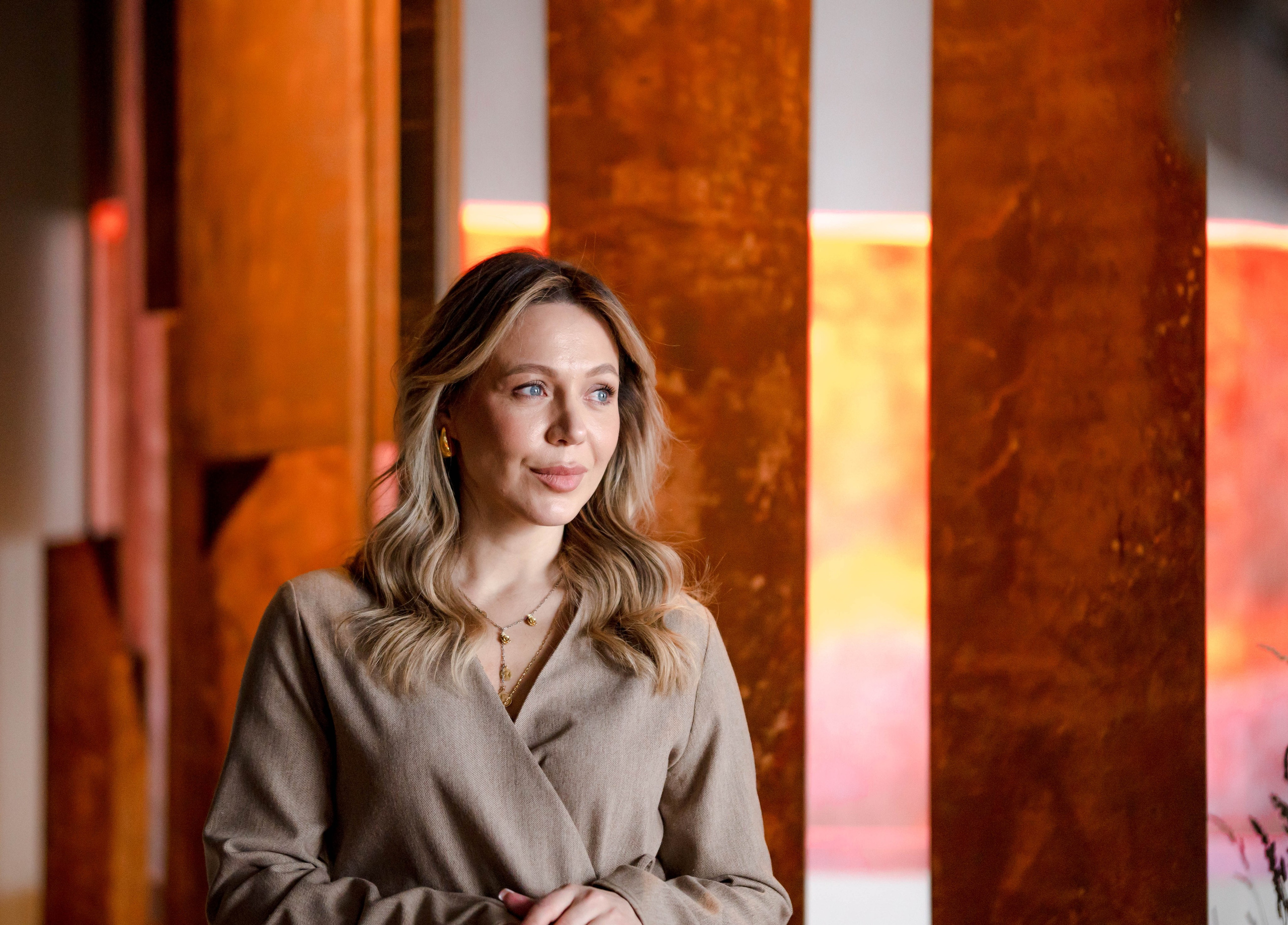 Фотосессия в Новосибирске с макияжем и одеждой