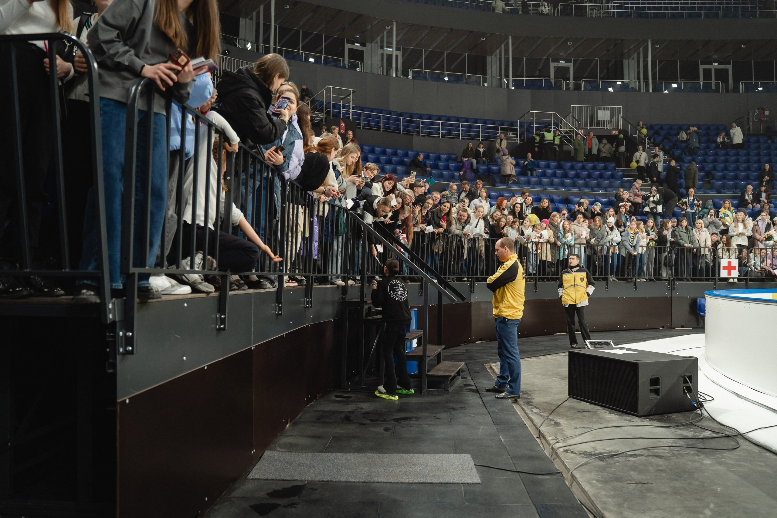 Шоу «Чемпионы на льду» в Новосибирске. Воробьева Ксения — Спортивный и танцевальный фотограф Новосибирск