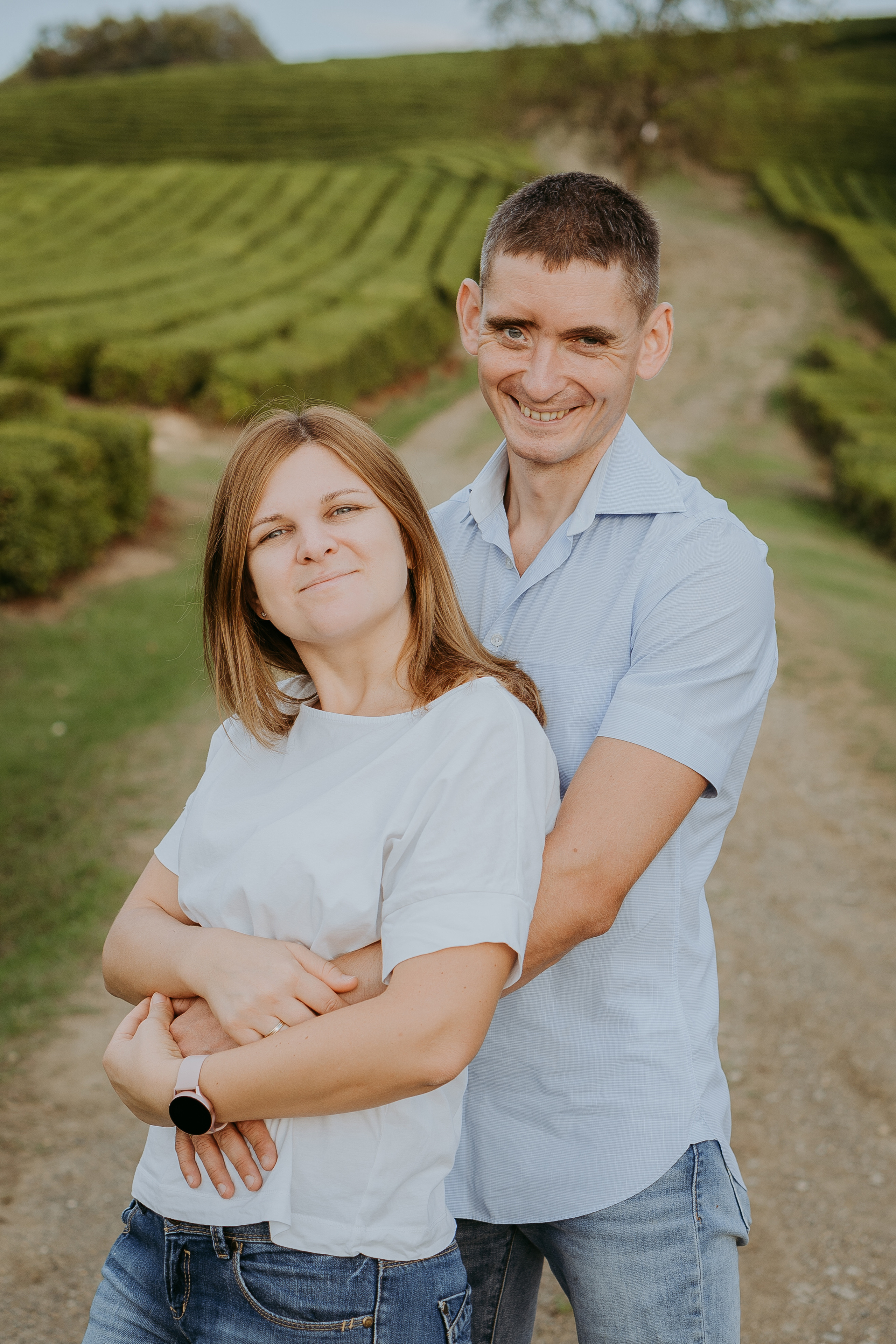 Наталья, Тимур, Элина и Максим. Семейная фотосессия на чайных плантациях. Фотограф в Сочи и Абхазии | Фототуры | September Air