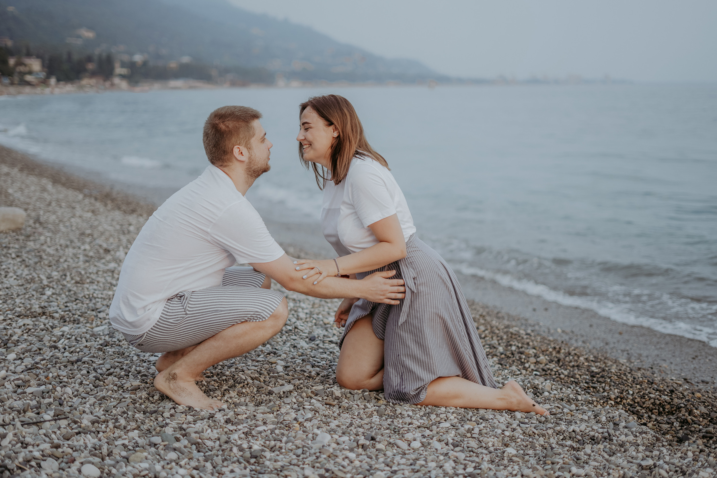 Софья и Альберт. Предложение руки и сердца в Гагре. Фотограф в Сочи и Абхазии | Фототуры | September Air