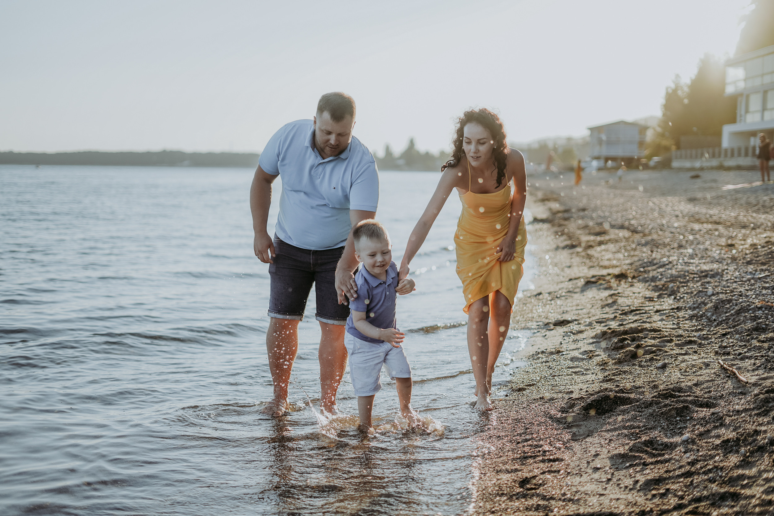 Мария, Дмитрий и Ярослав. Пицундская прогулка. Фотограф в Сочи и Абхазии | Фототуры | September Air