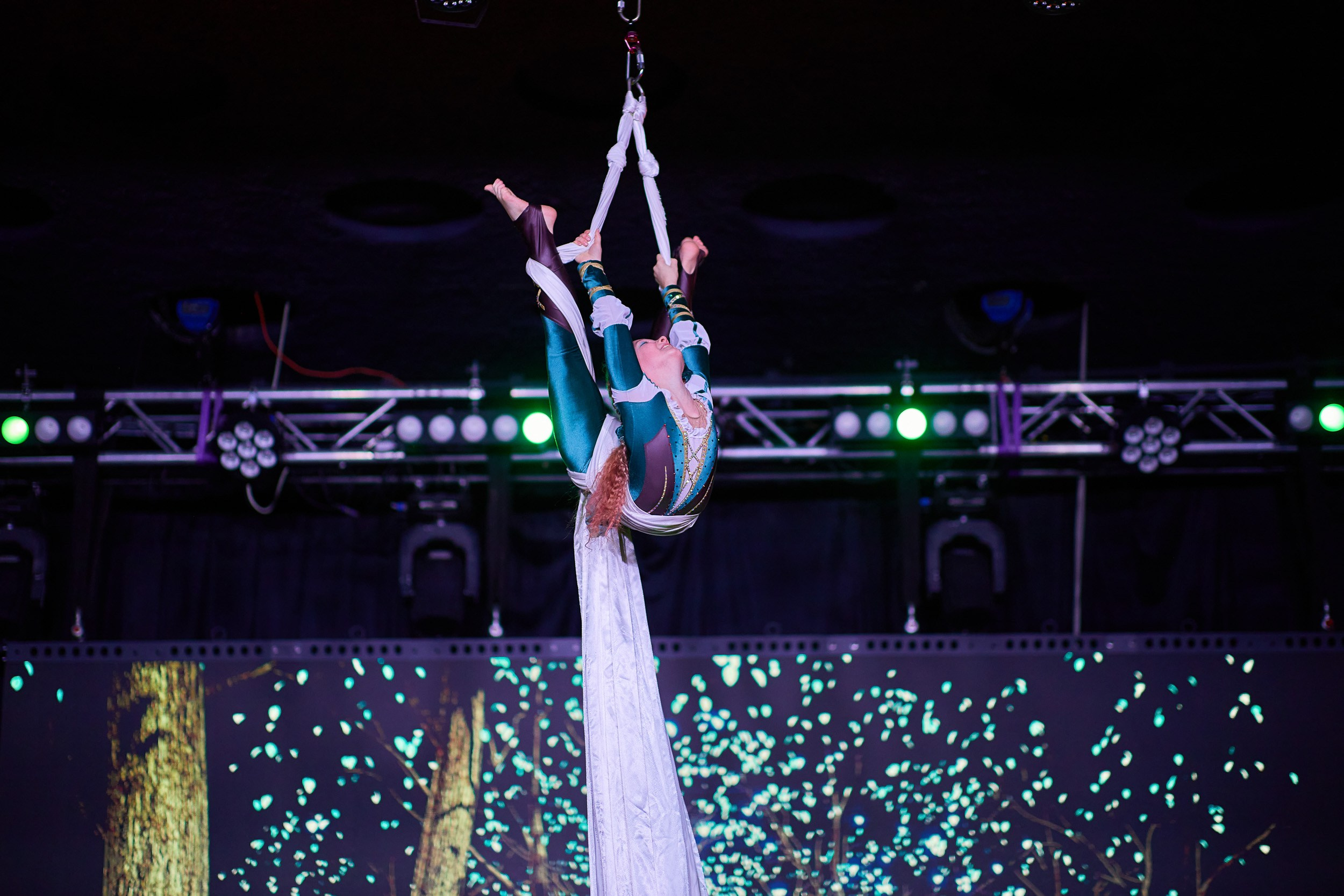 Анонс фоторепортажа с Концерта Грация. POLE DANCE. Photographer for business Mikhail Semenov. Aqua photo studio, photo school