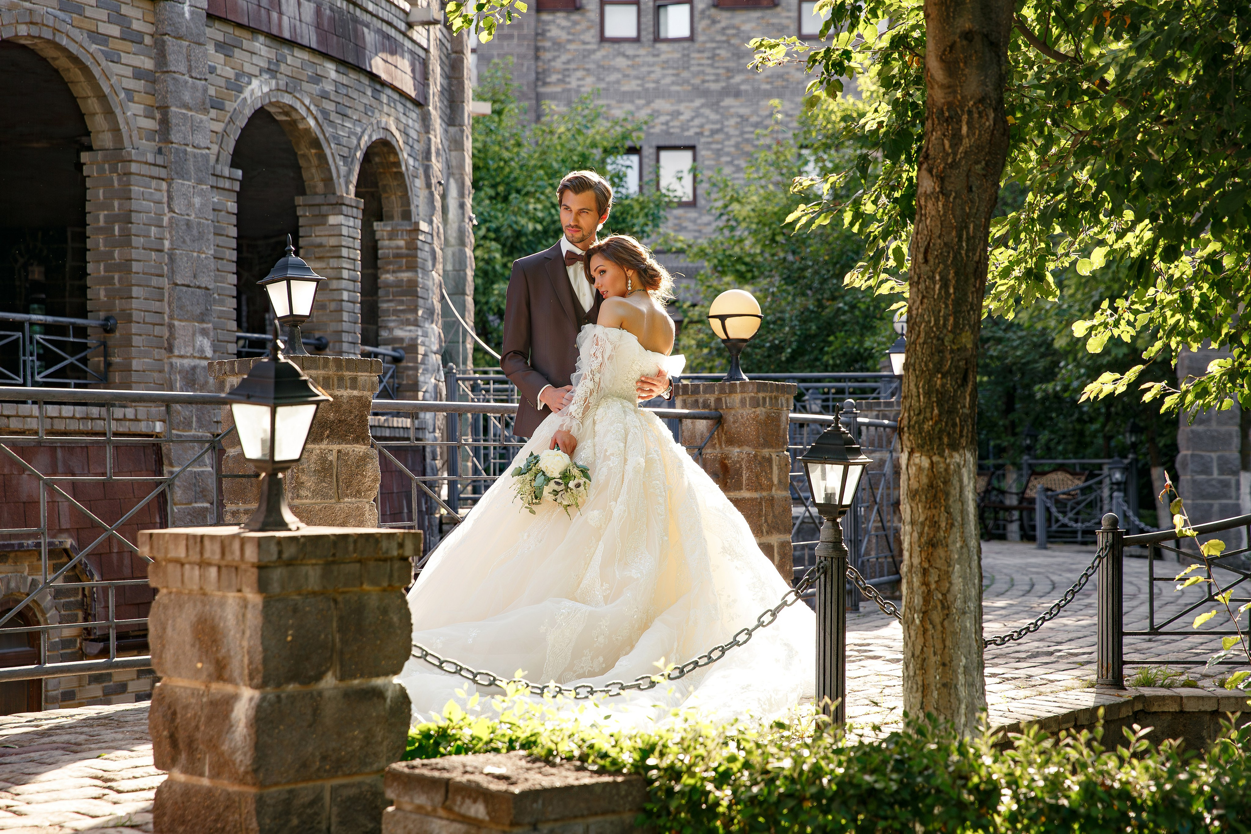 Свадебная фотосессия в парк отеле Немчиновка. Свадебный фотограф Москва и МО Сергей Киржаев