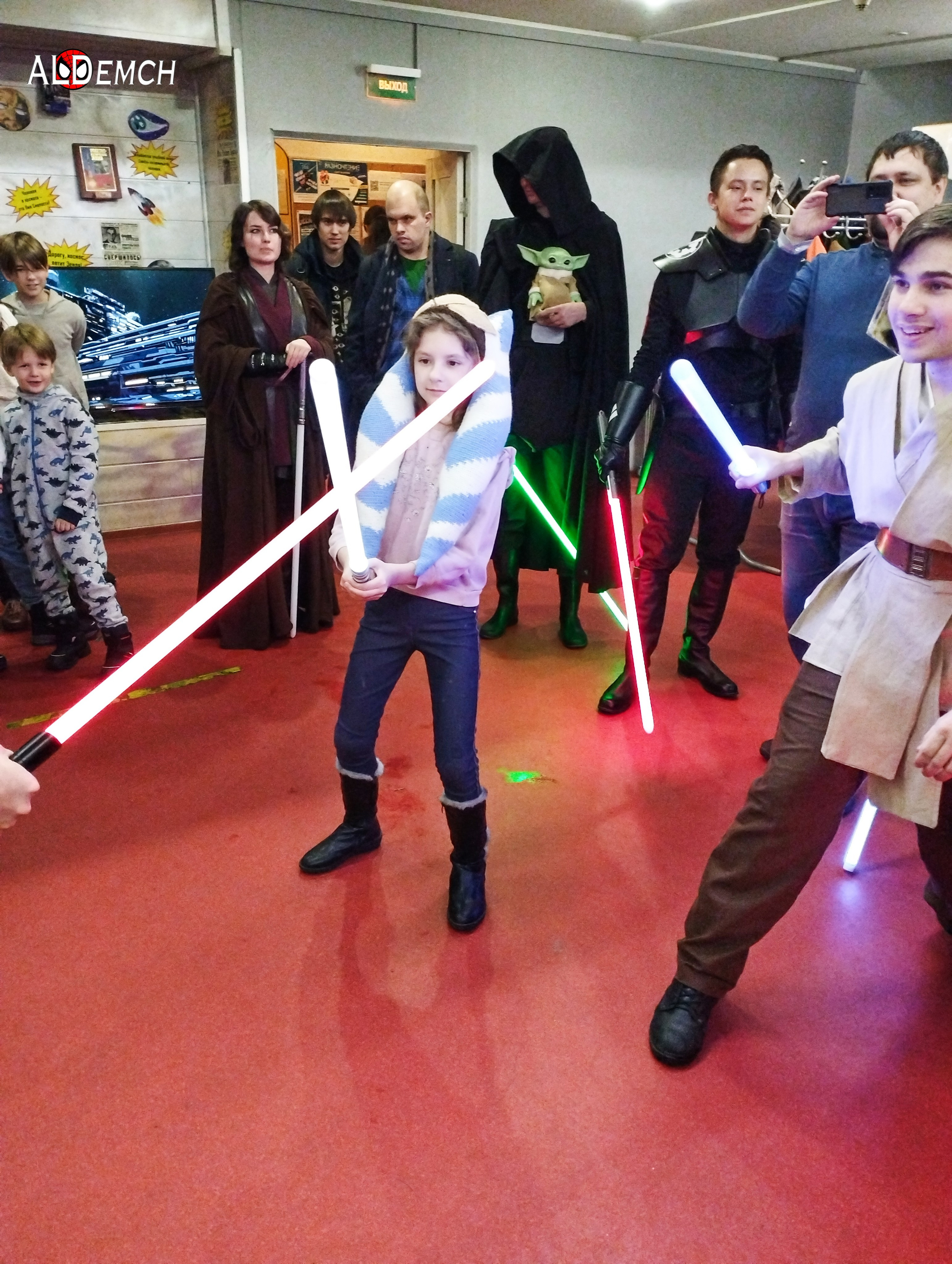 Фотосессия в музее Звездные Войны Далёкой Галактике в Москва
