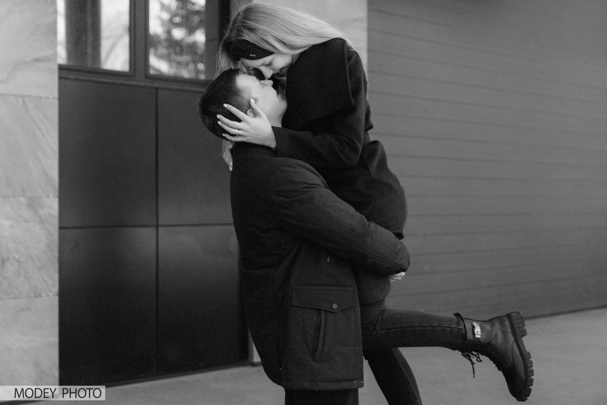 Прогулочная фотосессия Владимира и Кристины