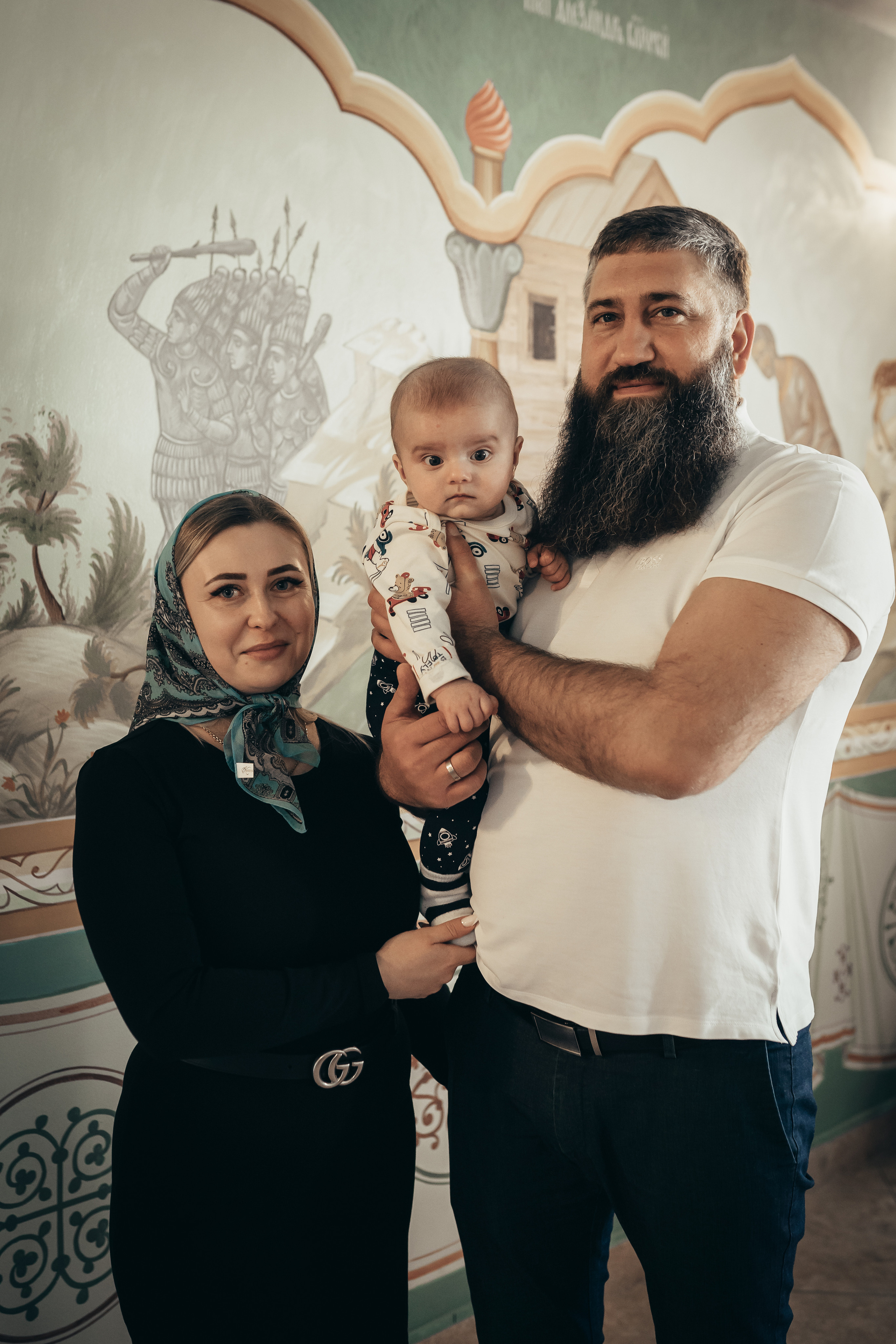 Крестины Виктора. Детский семейный фотограф в Москве Евгения