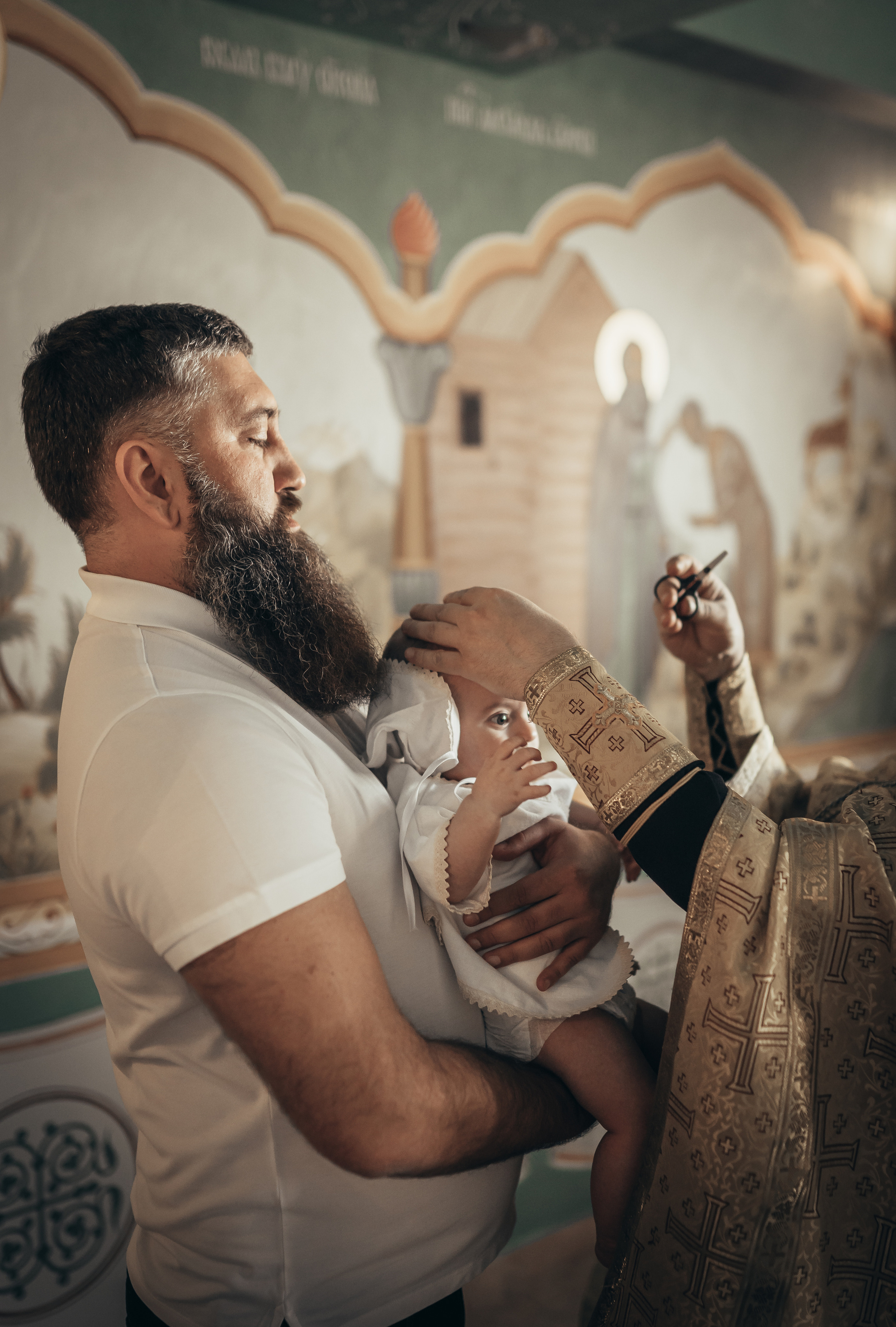 Крестины Виктора. Детский семейный фотограф в Москве Евгения