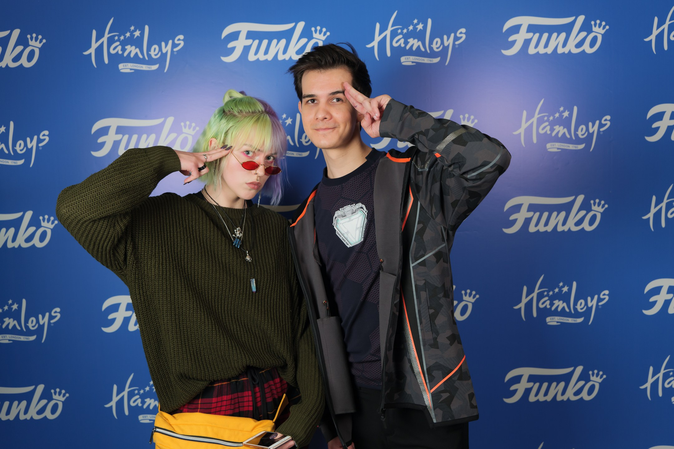 Фото Прайс Presswall. ByGreen.org — Cosplay photo and video with love