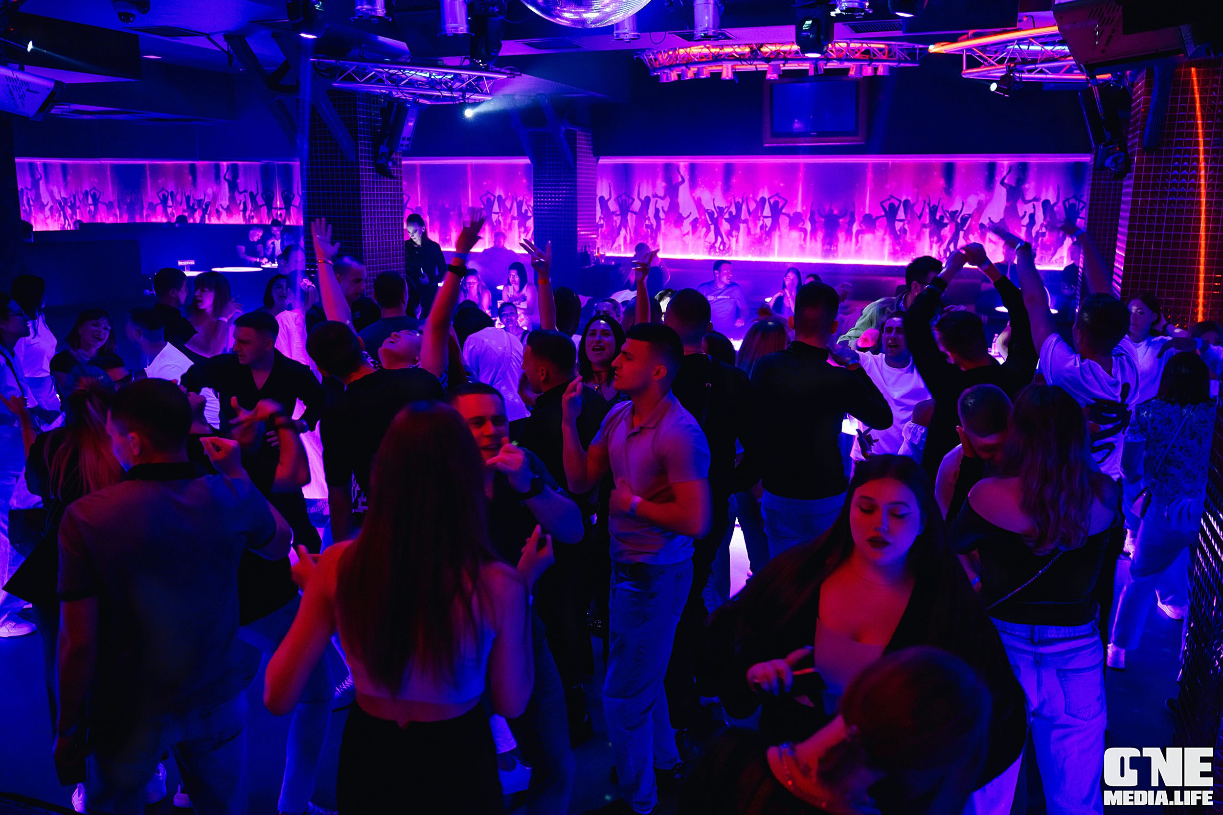 Фоторепортаж из РК Планета. One Media Life: фоторепортажи, фотоотчеты с мероприятий и заведений