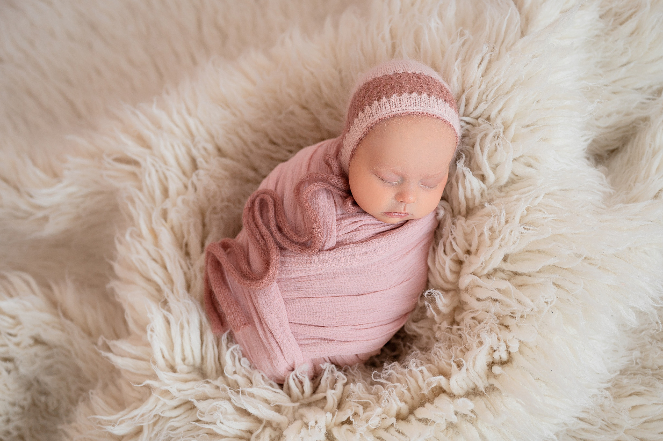 Фотосессии малышей возрастом от 1 до 2 мес. Детский и семейный фотограф в Красноярске. Фотосессии новорожденных малышей до 1 месяца