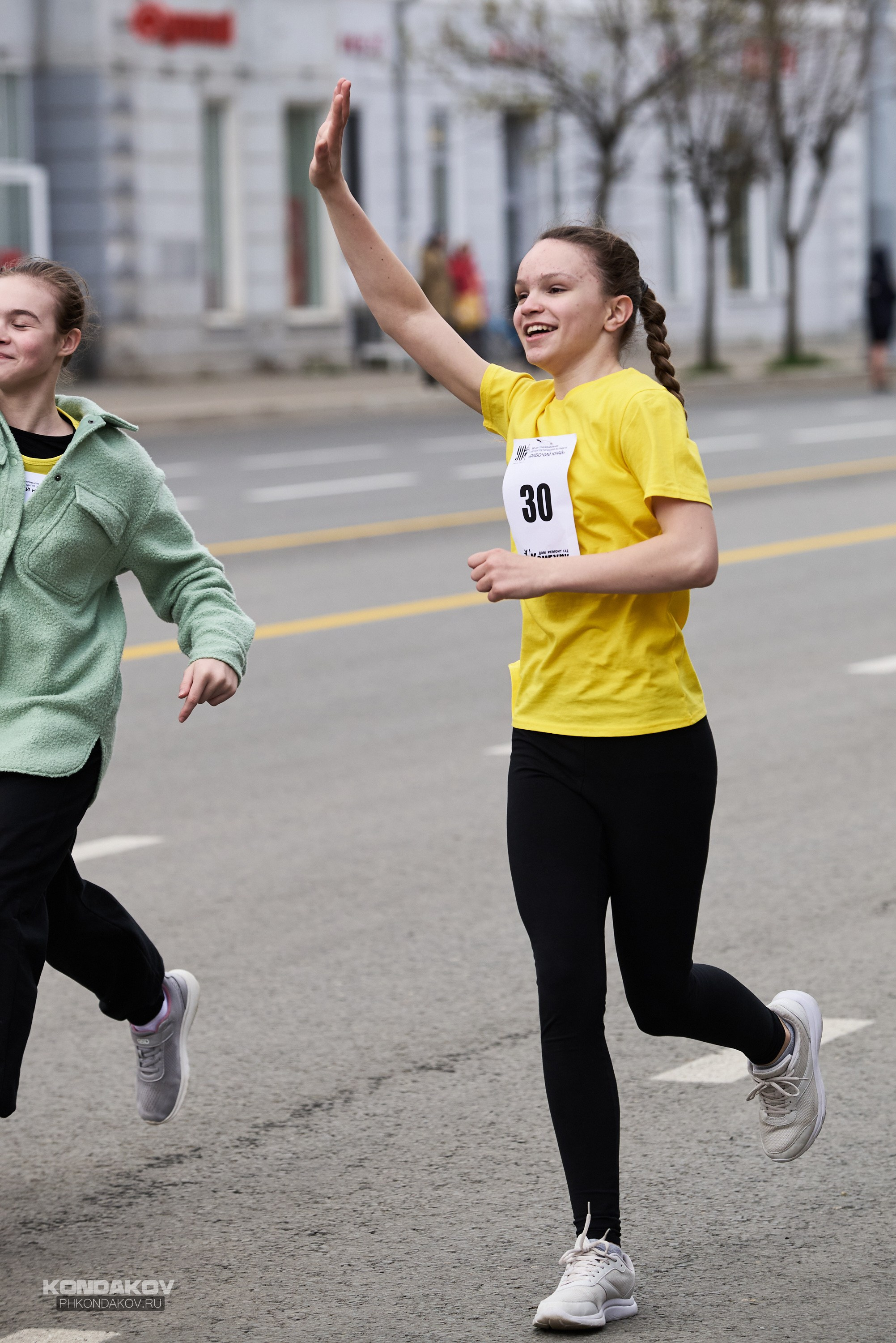 Первомайская эстафета в Иваново 2024 год. Фотограф в Иваново: Каталожная съемка одежды и постельного белья, Wildberries