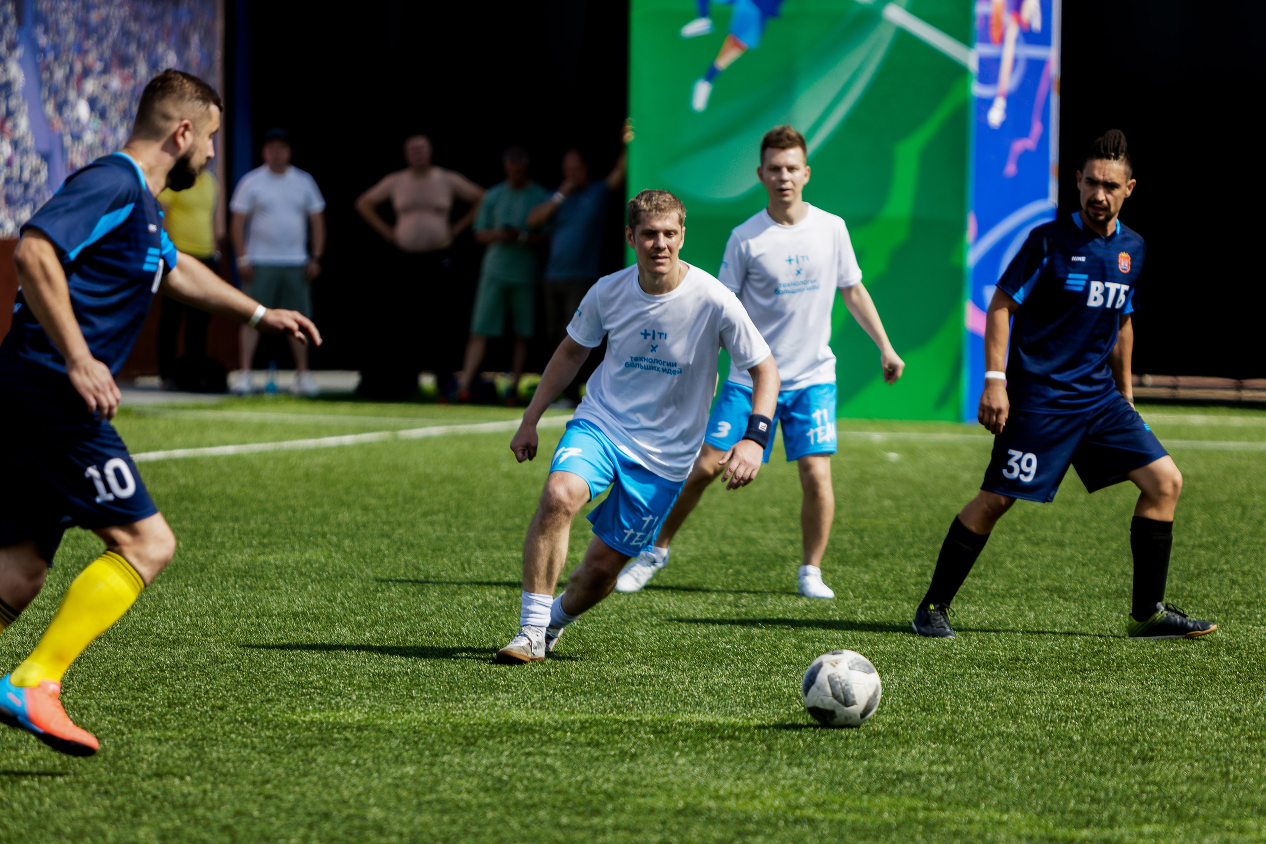 XI Спартакиада Группы ВТБ в Петербурге. Репортажный фотограф Москва Сергей Мирошников
