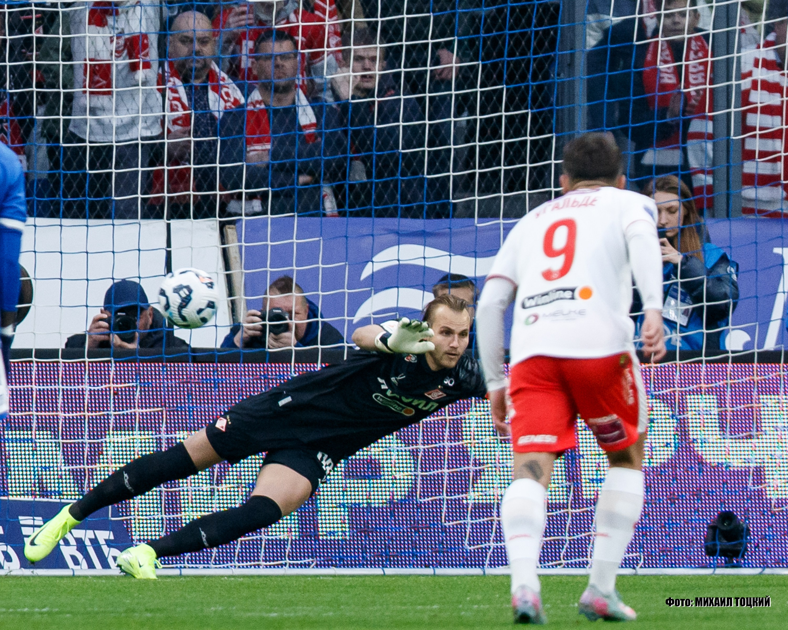 Фоторепортаж. РПЛ 28 тур. Динамо — Спартак. Михаил Тоцкий портретный и репортажный фотограф в Москве