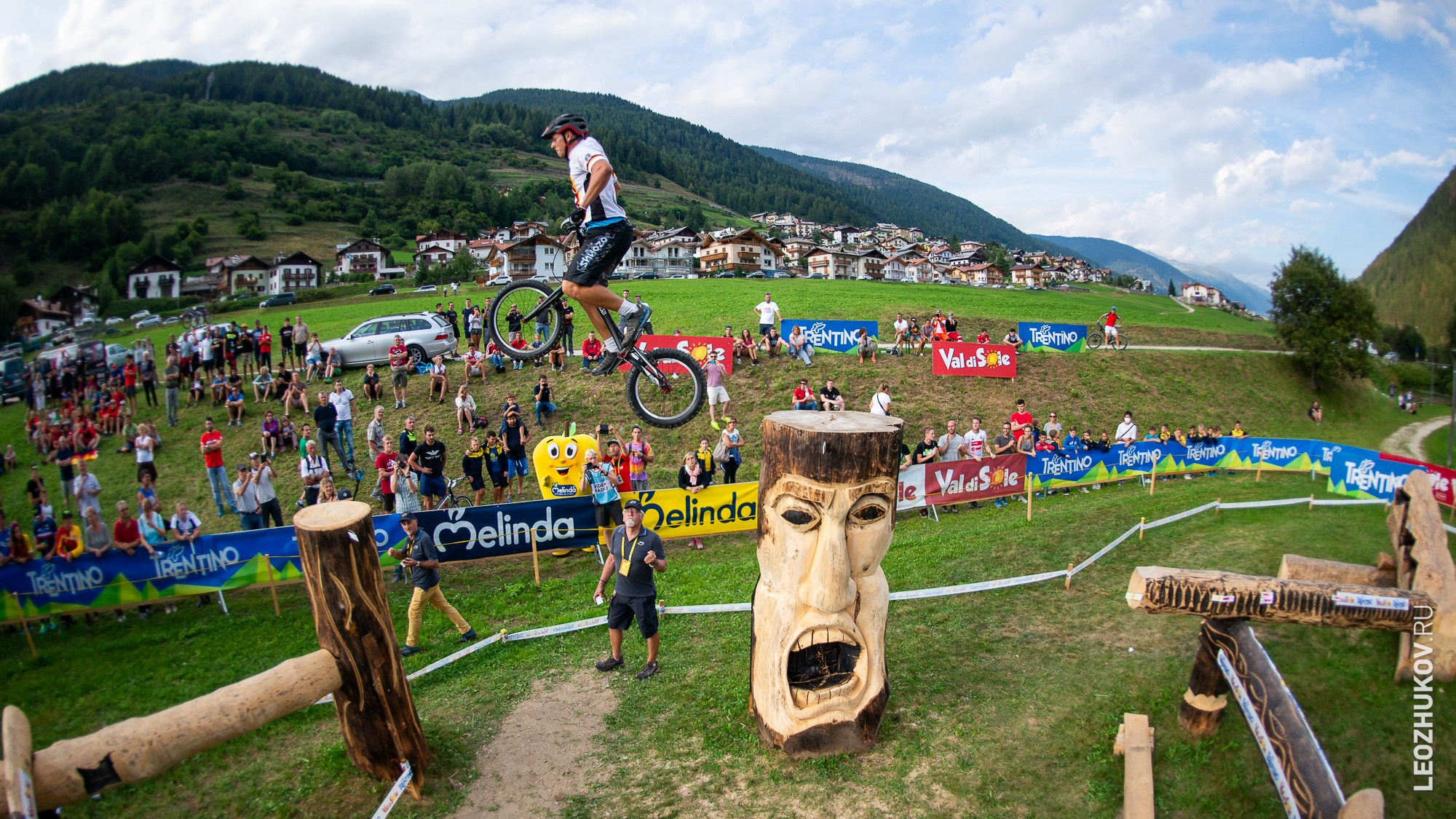 UCI Trials World Championships 2016 — finals. Sports photographer Leonid Zhukov