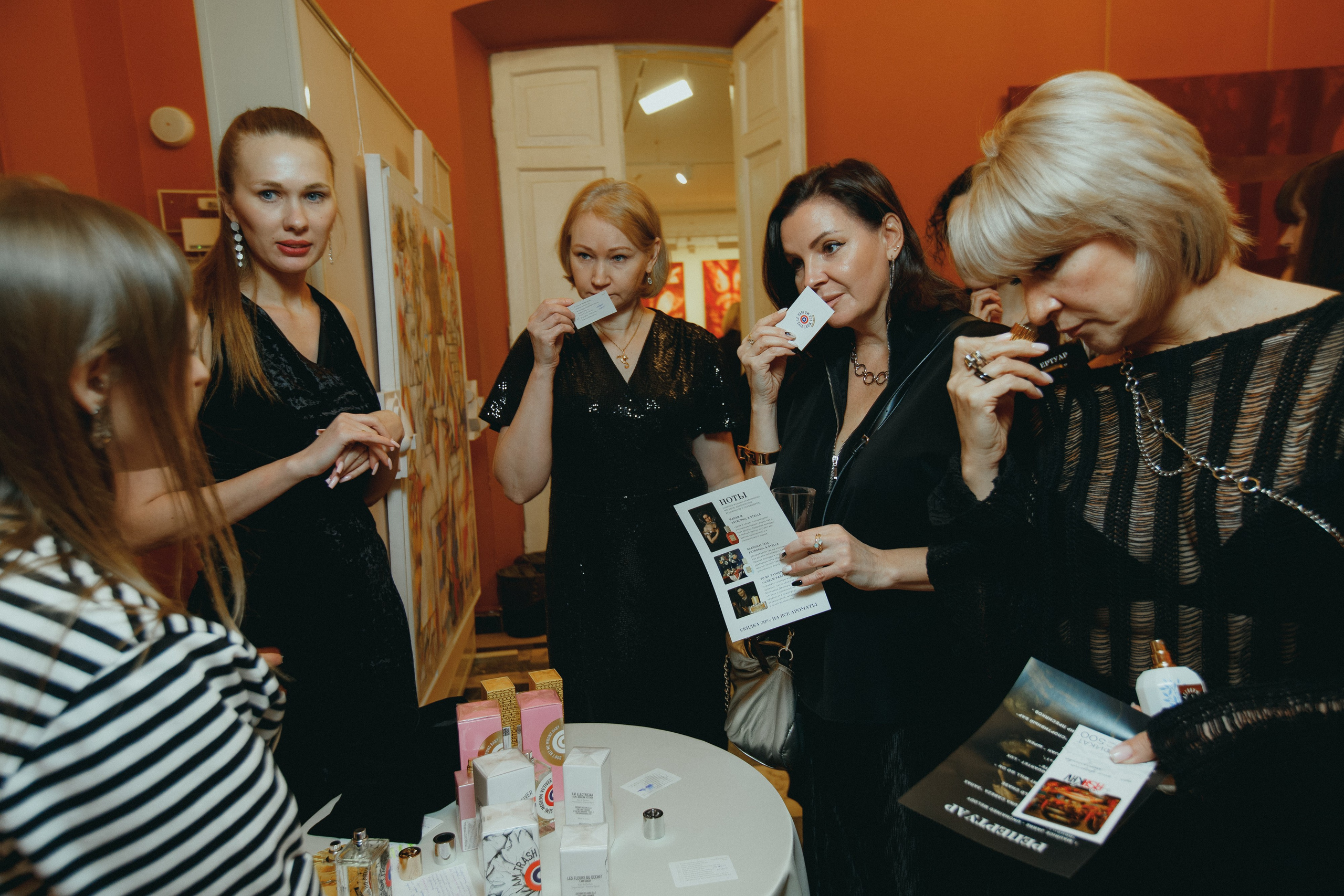 VITRINA BEAUTY — НОТЫ. МУЗЫКАЛЬНЫЙ ВЕЧЕР. СВОИ. ФОТООТЧЕТЫ-СОБЫТИЯ-МЕСТА